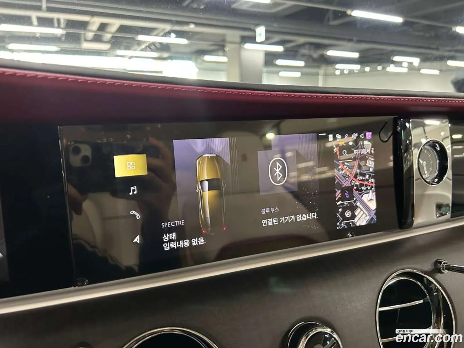 Rolls-Royce Spectre 2024 — 18