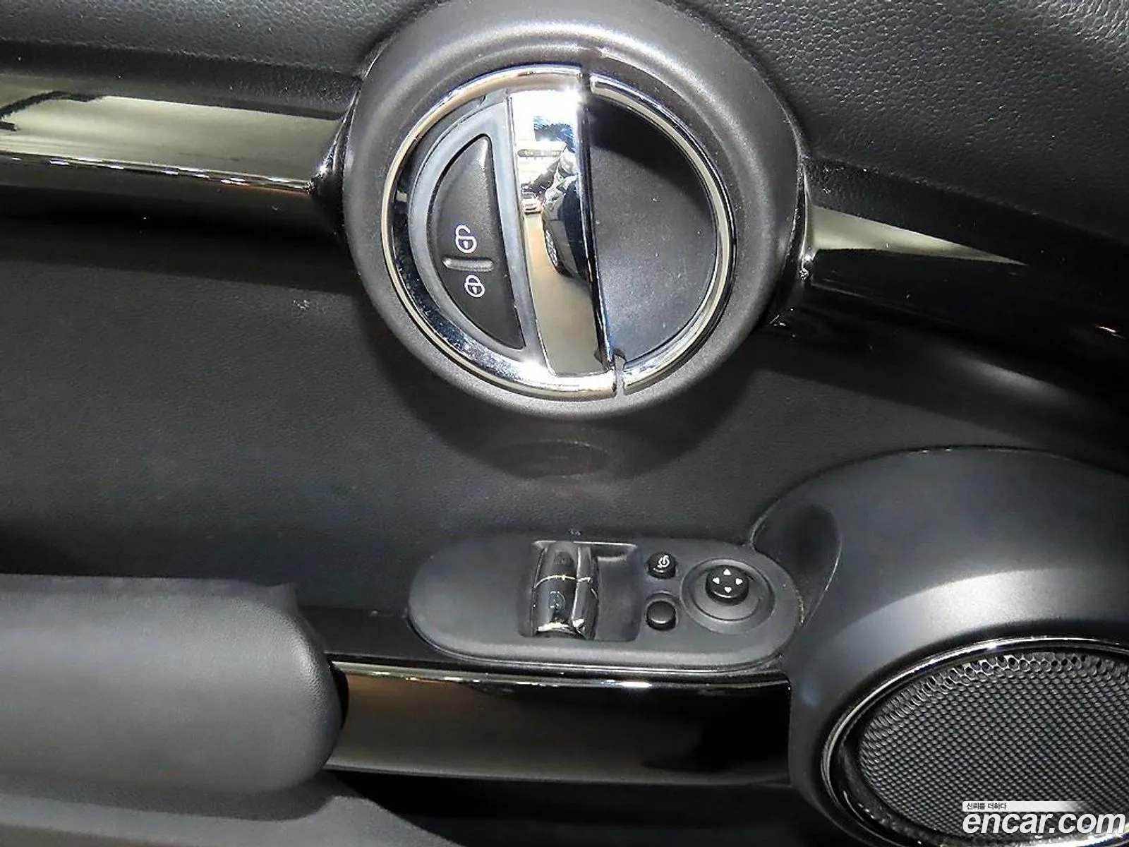 Mini Cooper 2016 — 17