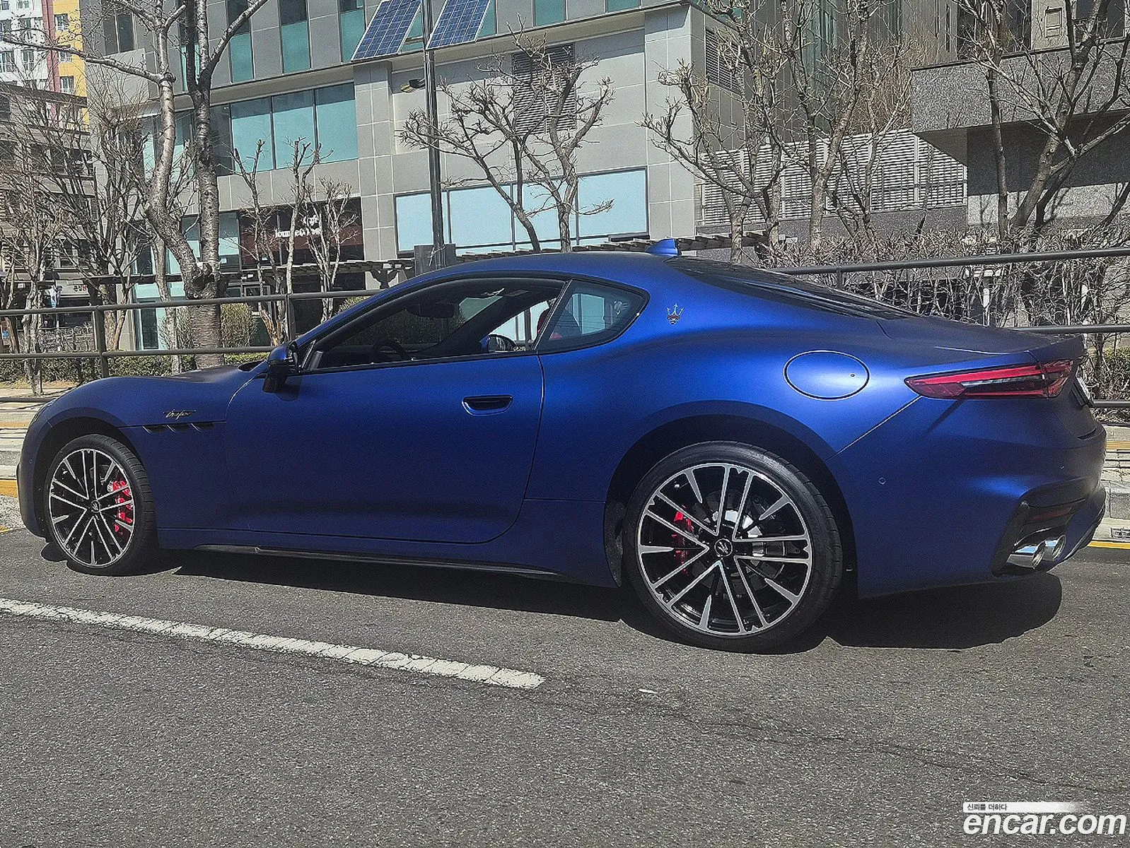 Maserati GranTurismo 2024 — 8