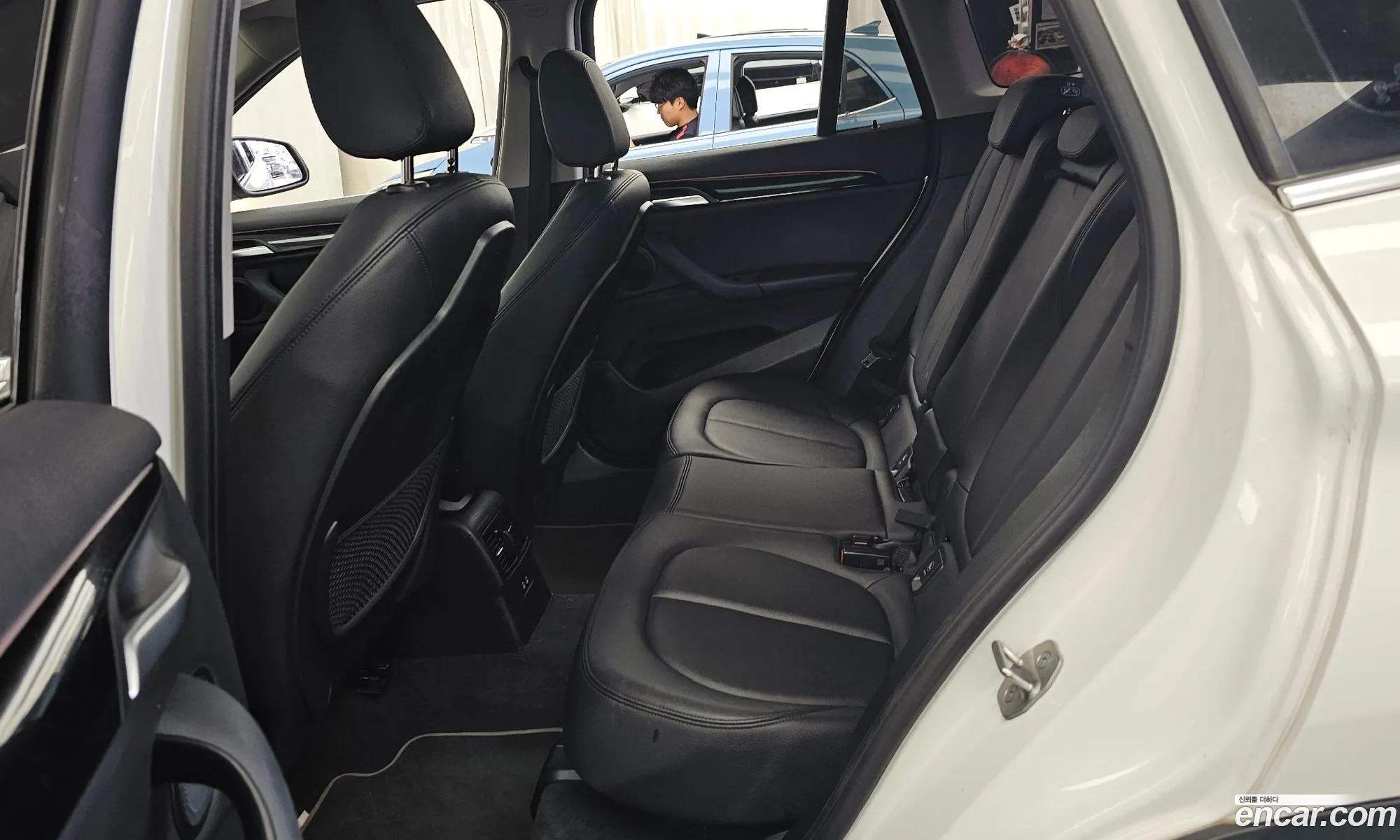 BMW X1 2022 WBA11DG0666666666 — 5