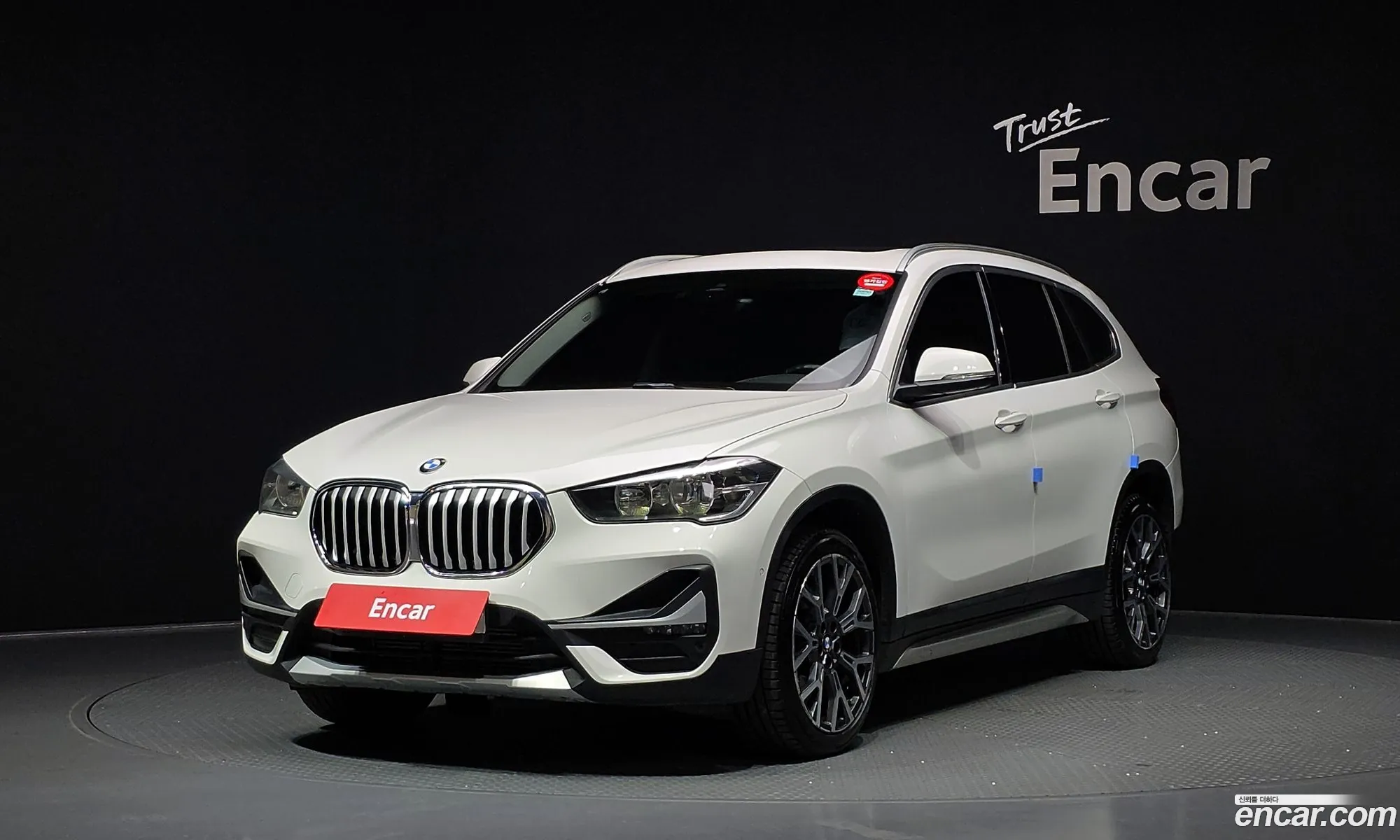 BMW X1 2022 WBA11DG0666666666 — 9