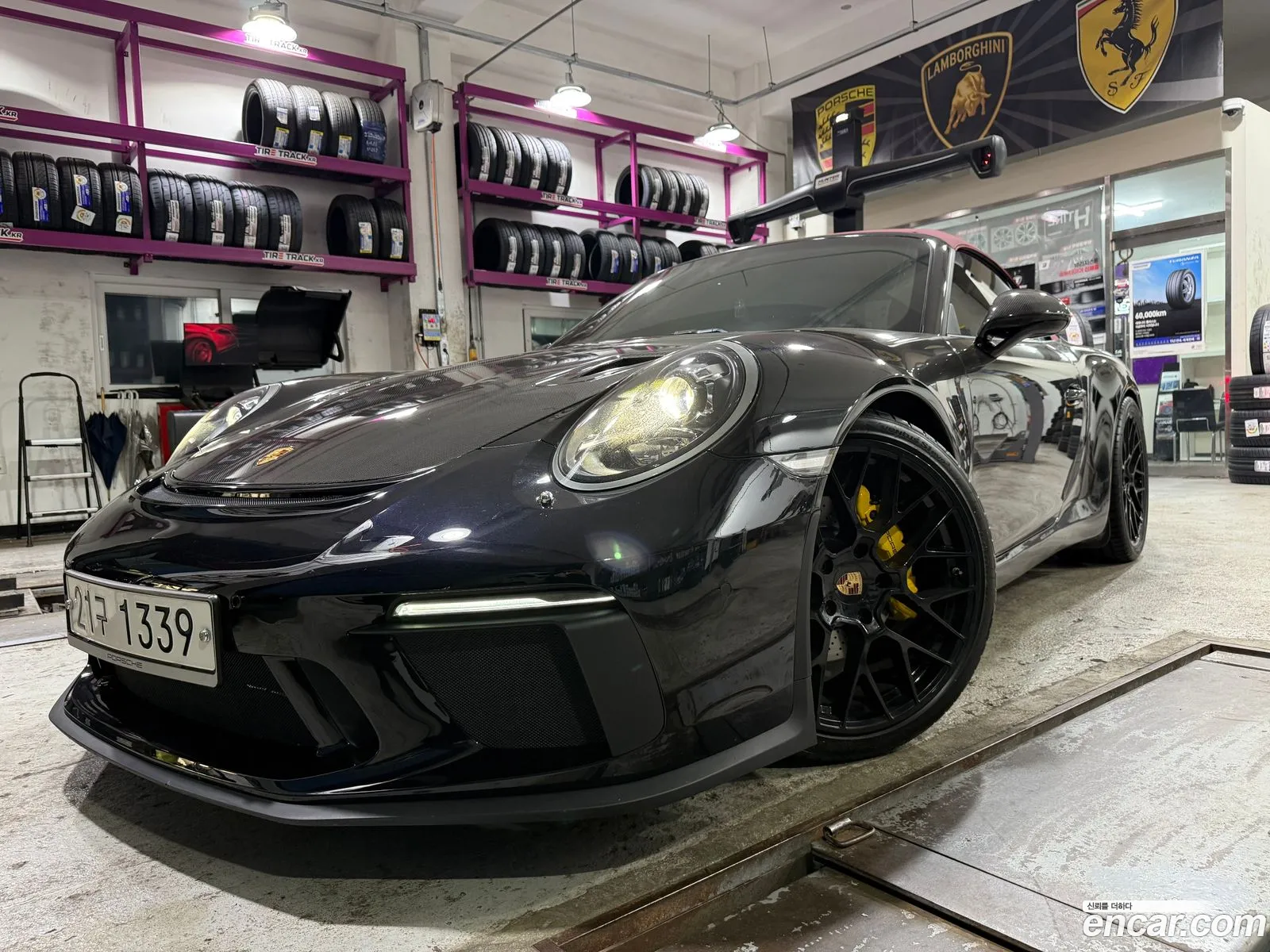 Porsche 911 2017 — 11
