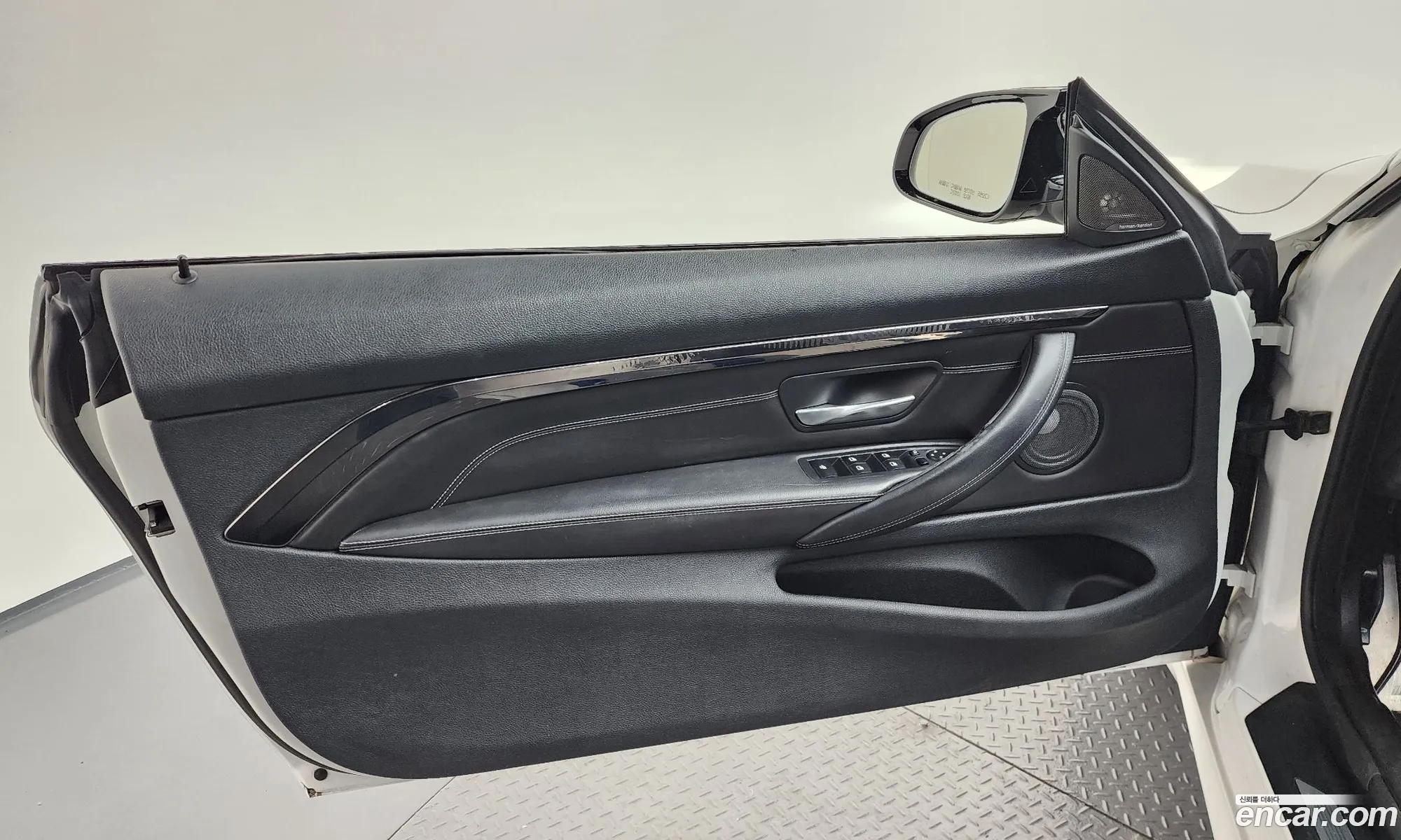 BMW M4 2016 — 11