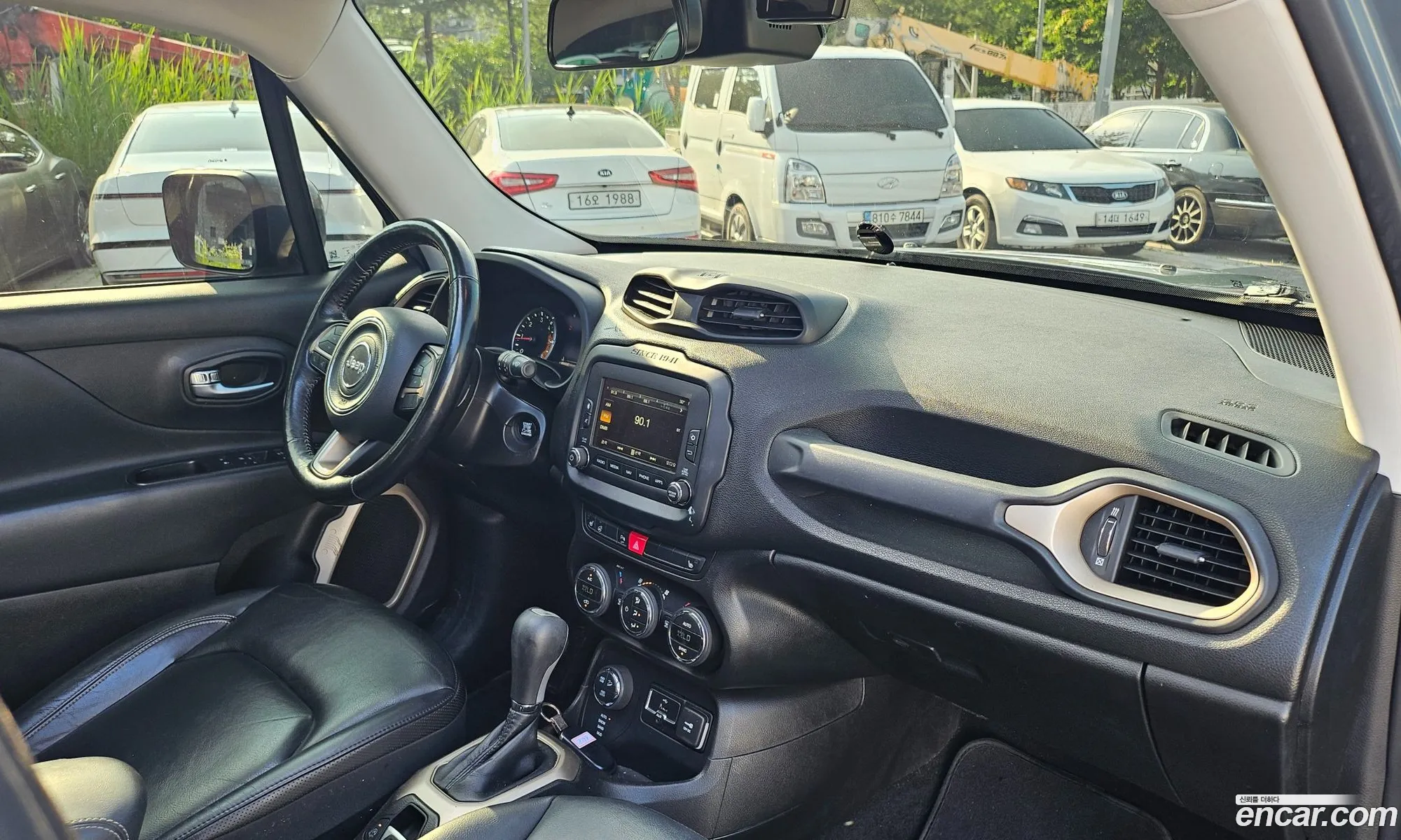 Jeep Renegade 2017 — 11