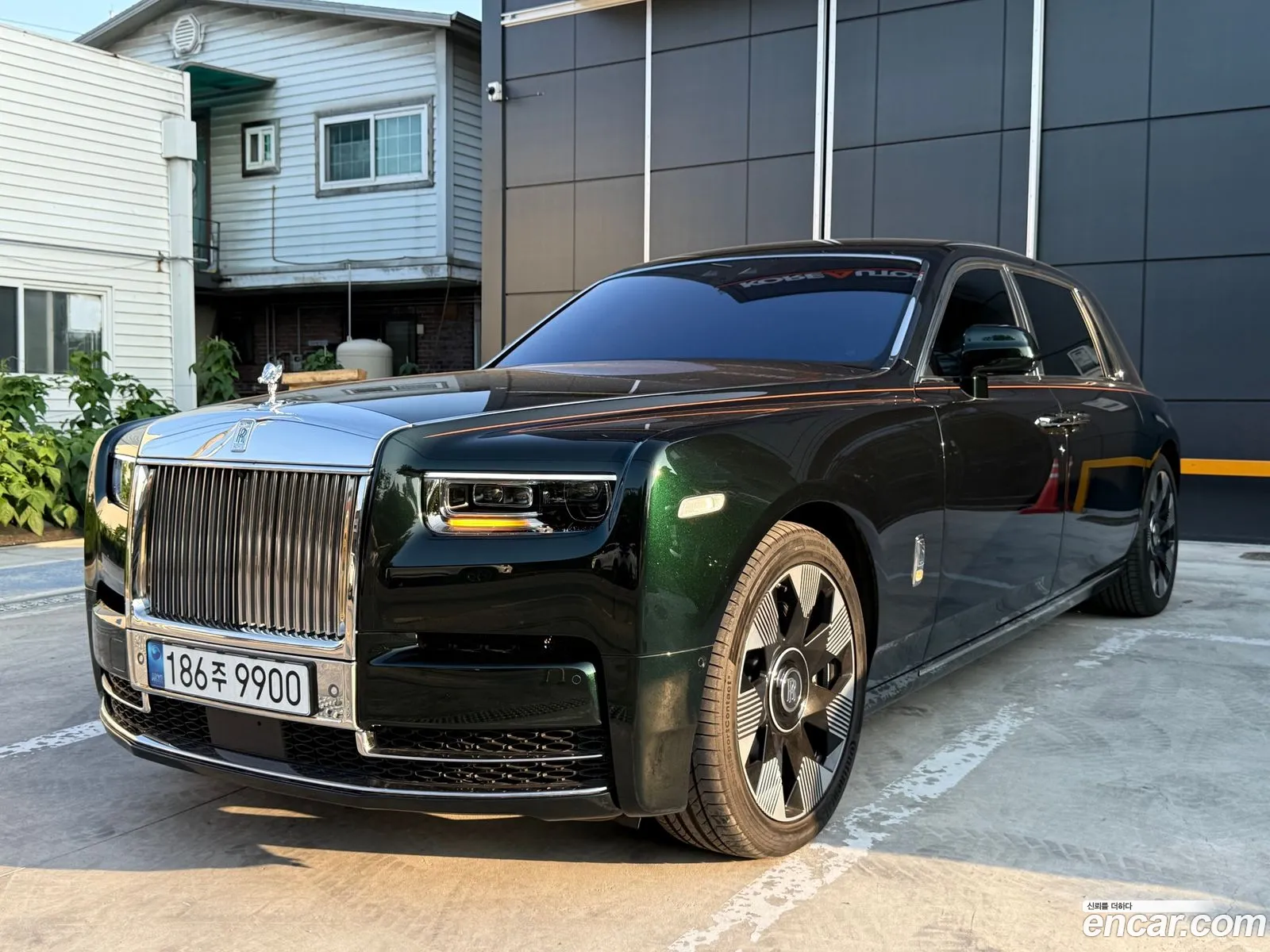 Rolls-Royce Phantom 2023 — 2
