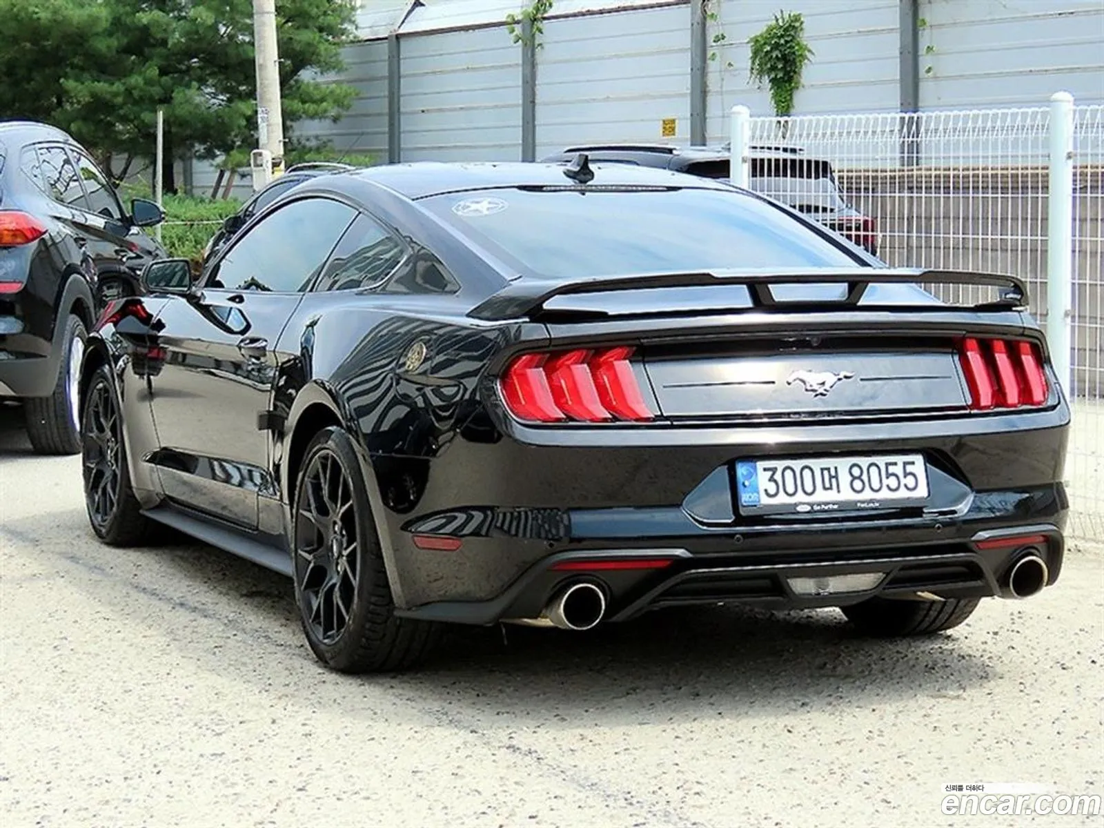 Ford Mustang 2023 — 8