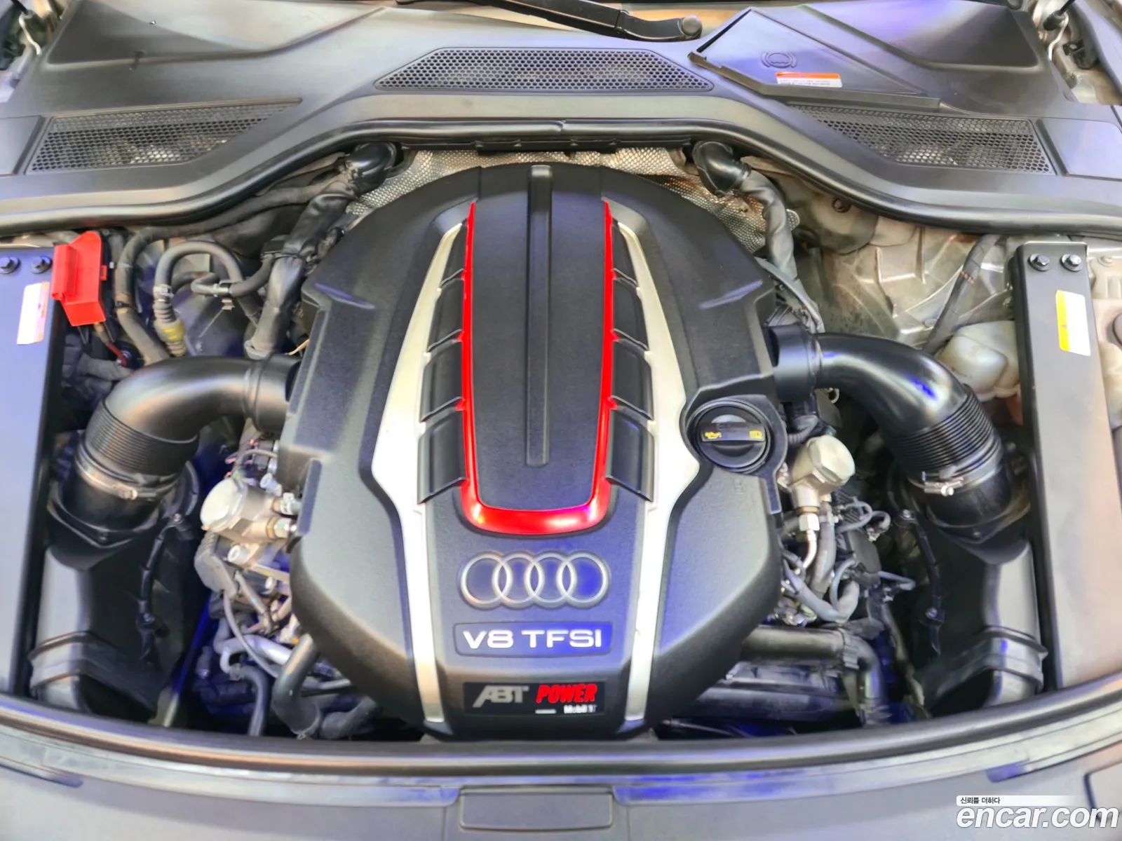 Audi S8 2014 — 19