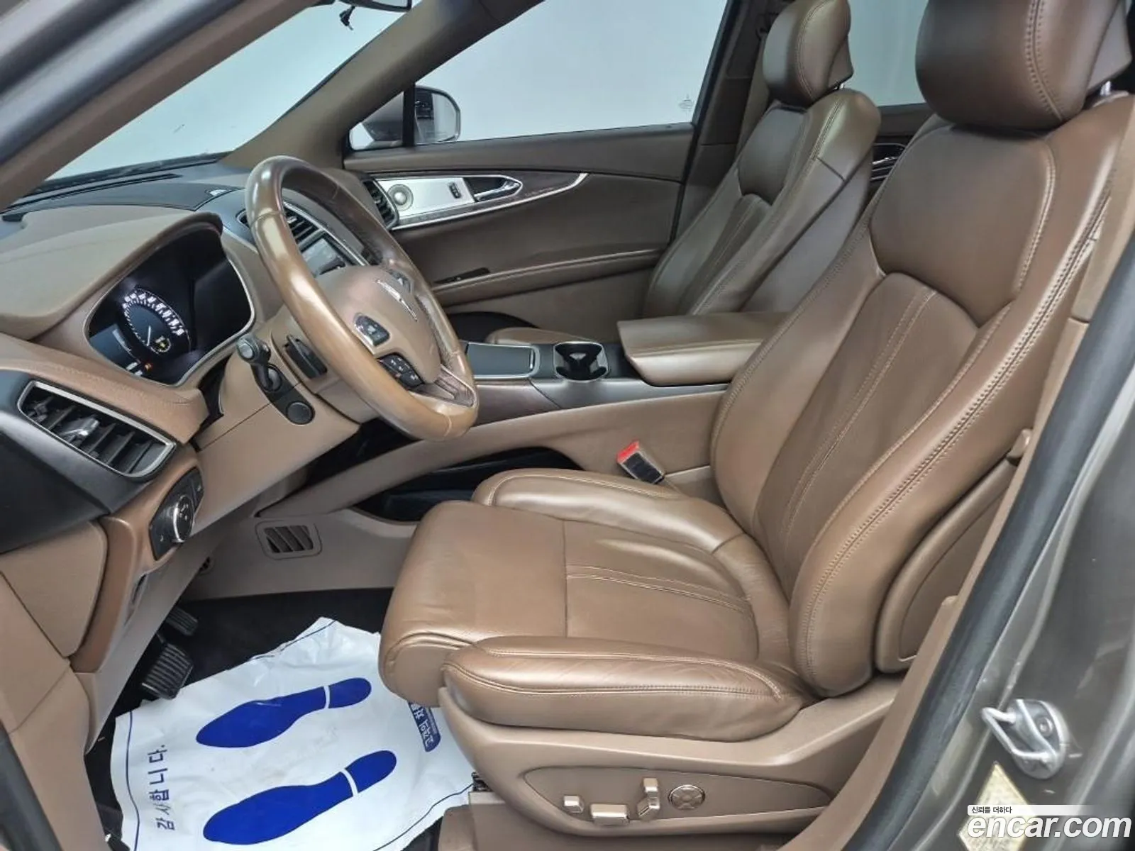 Lincoln MKX 2016 — 14