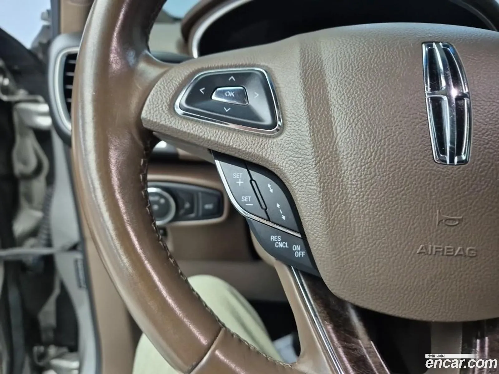 Lincoln MKX 2016 — 8