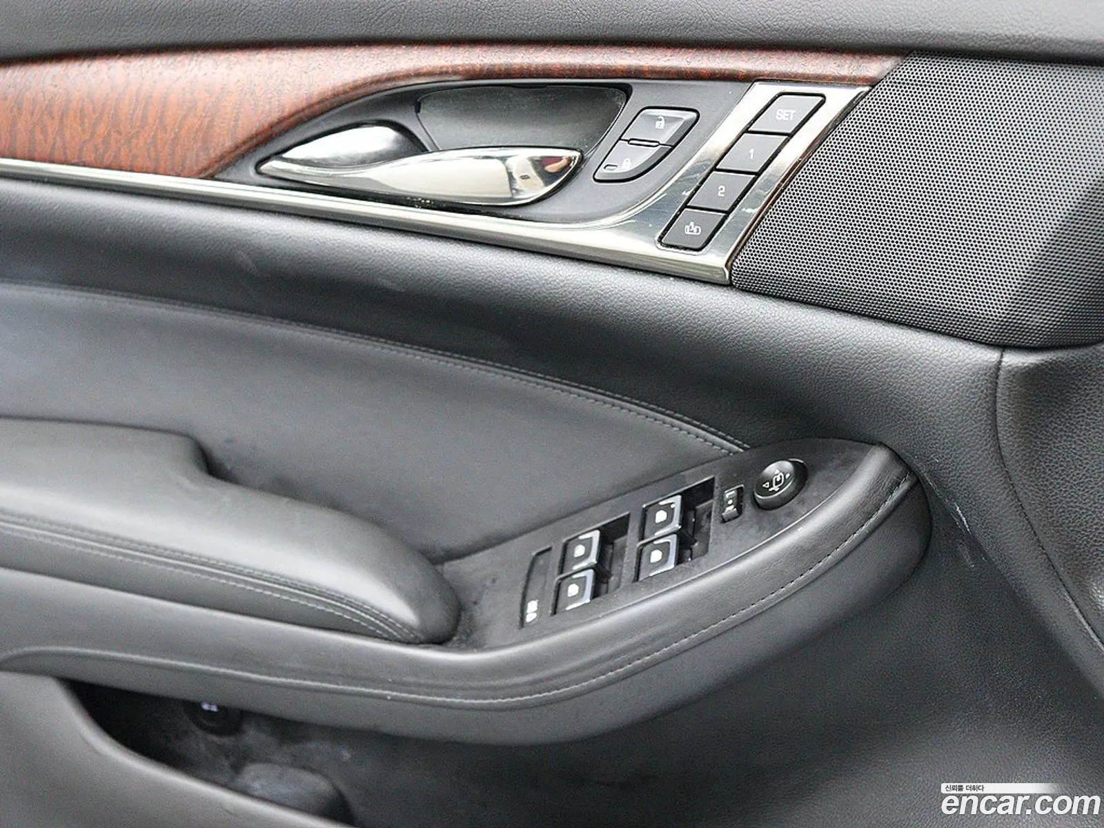 Cadillac CTS 2017 — 12