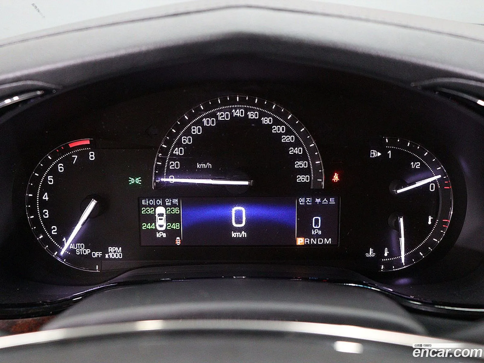 Cadillac CTS 2017 — 11