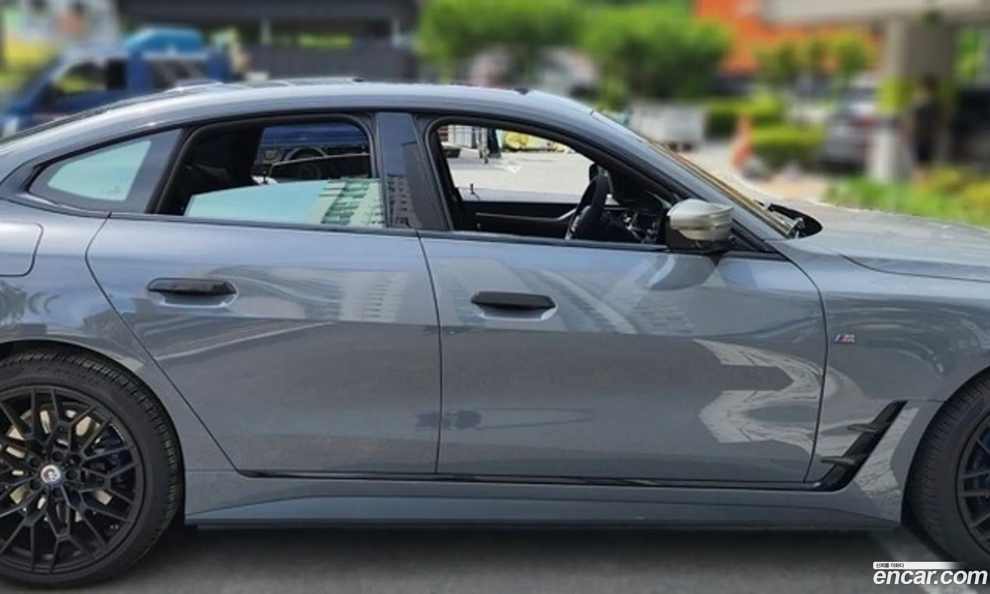 BMW i4 2023 — 9