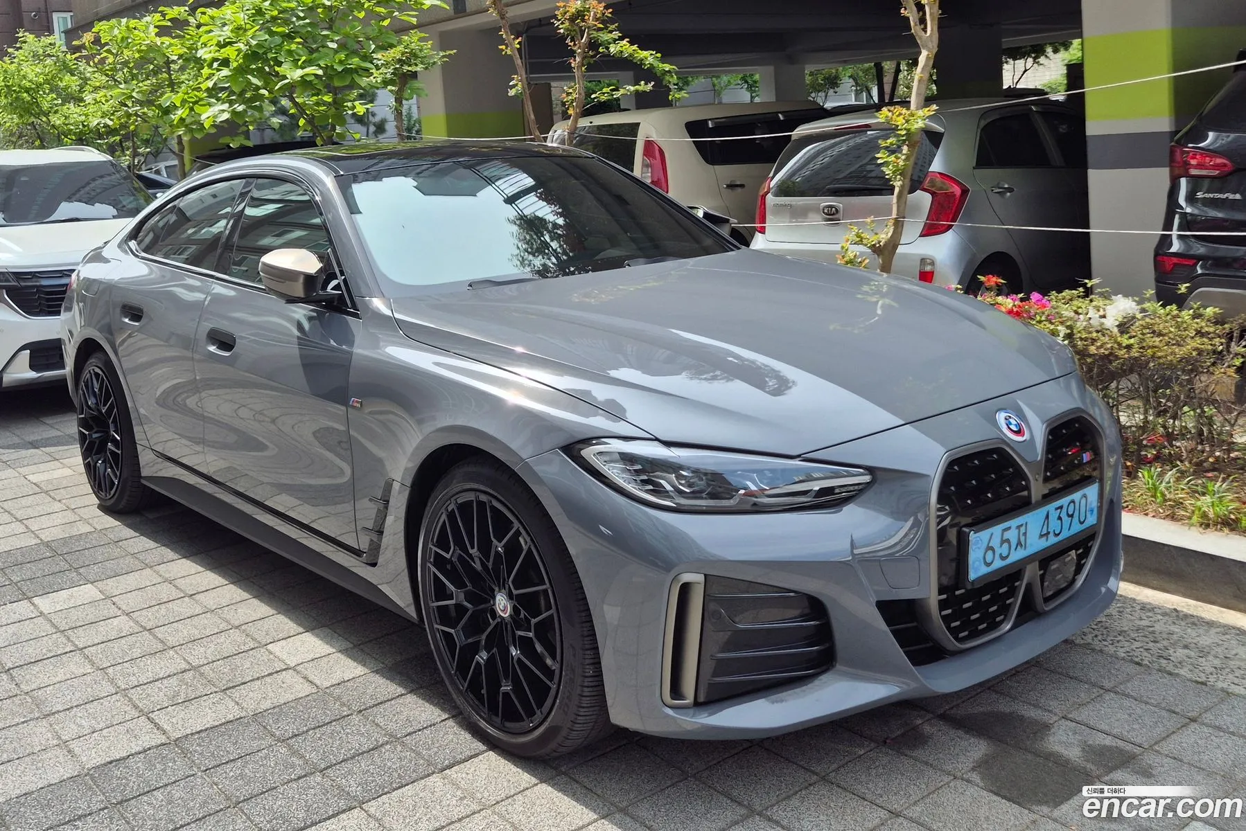 BMW i4 2023 — 12