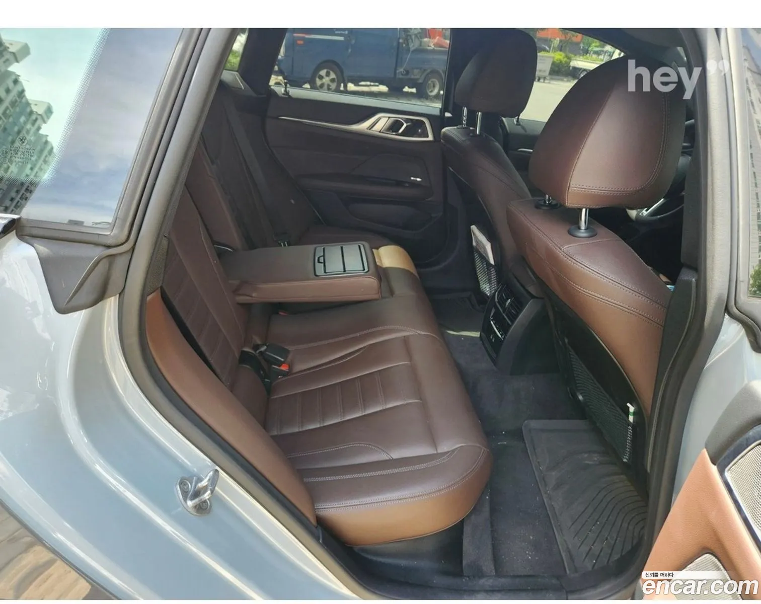 BMW i4 2023 — 14