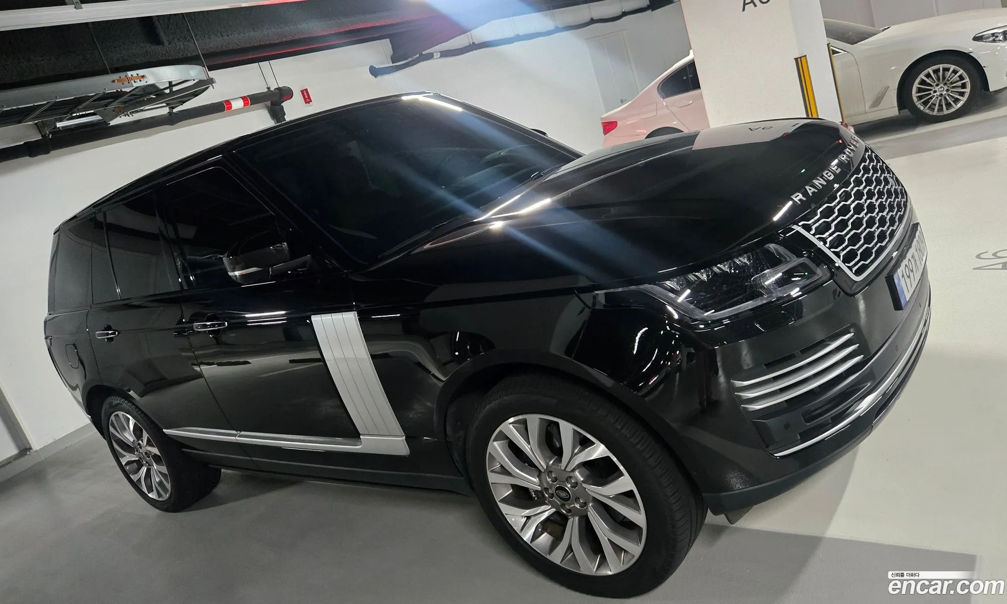 Land Rover Range Rover 2022 — 9