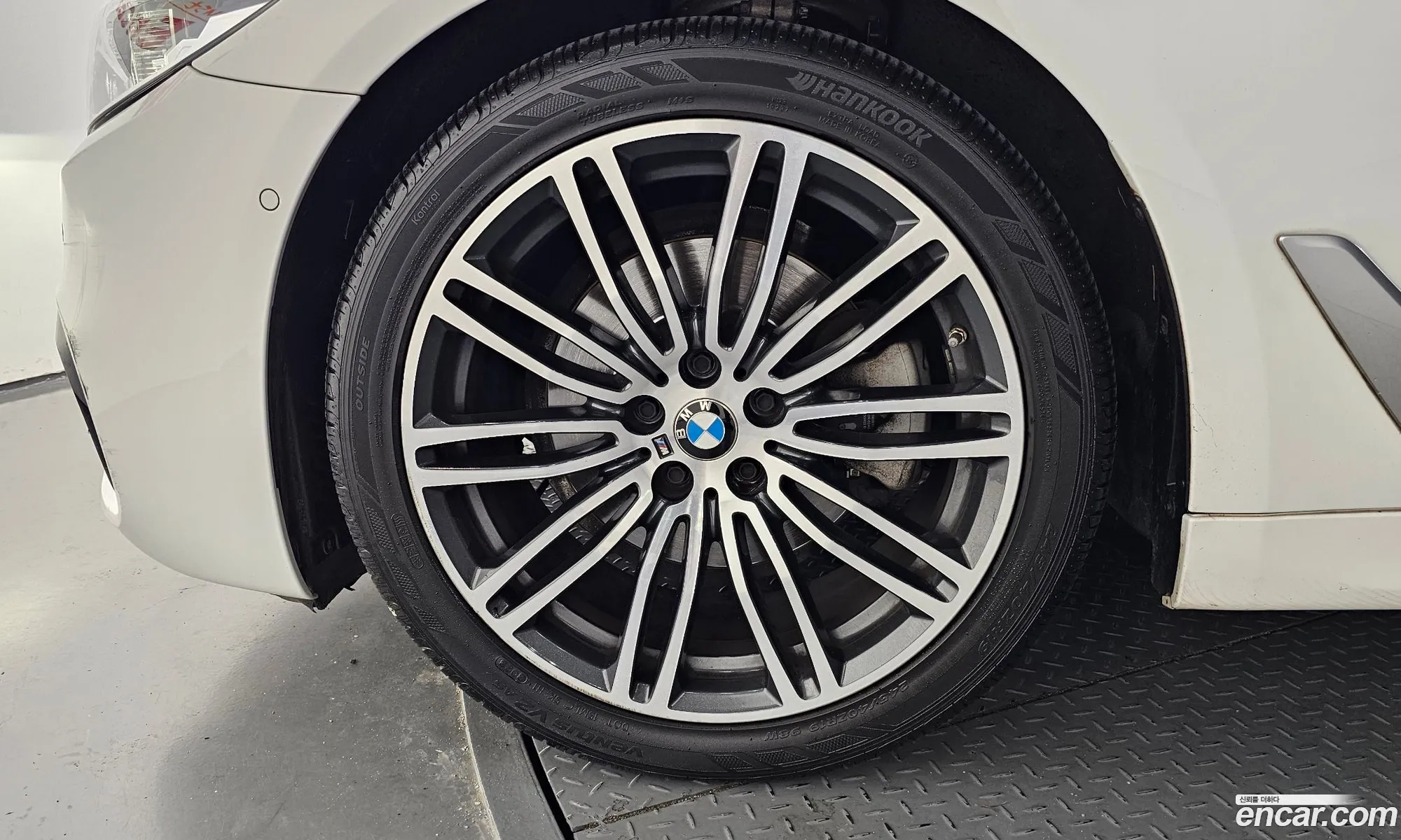 BMW 5 Series 2020 WBAJF3104LWW85458 — 10