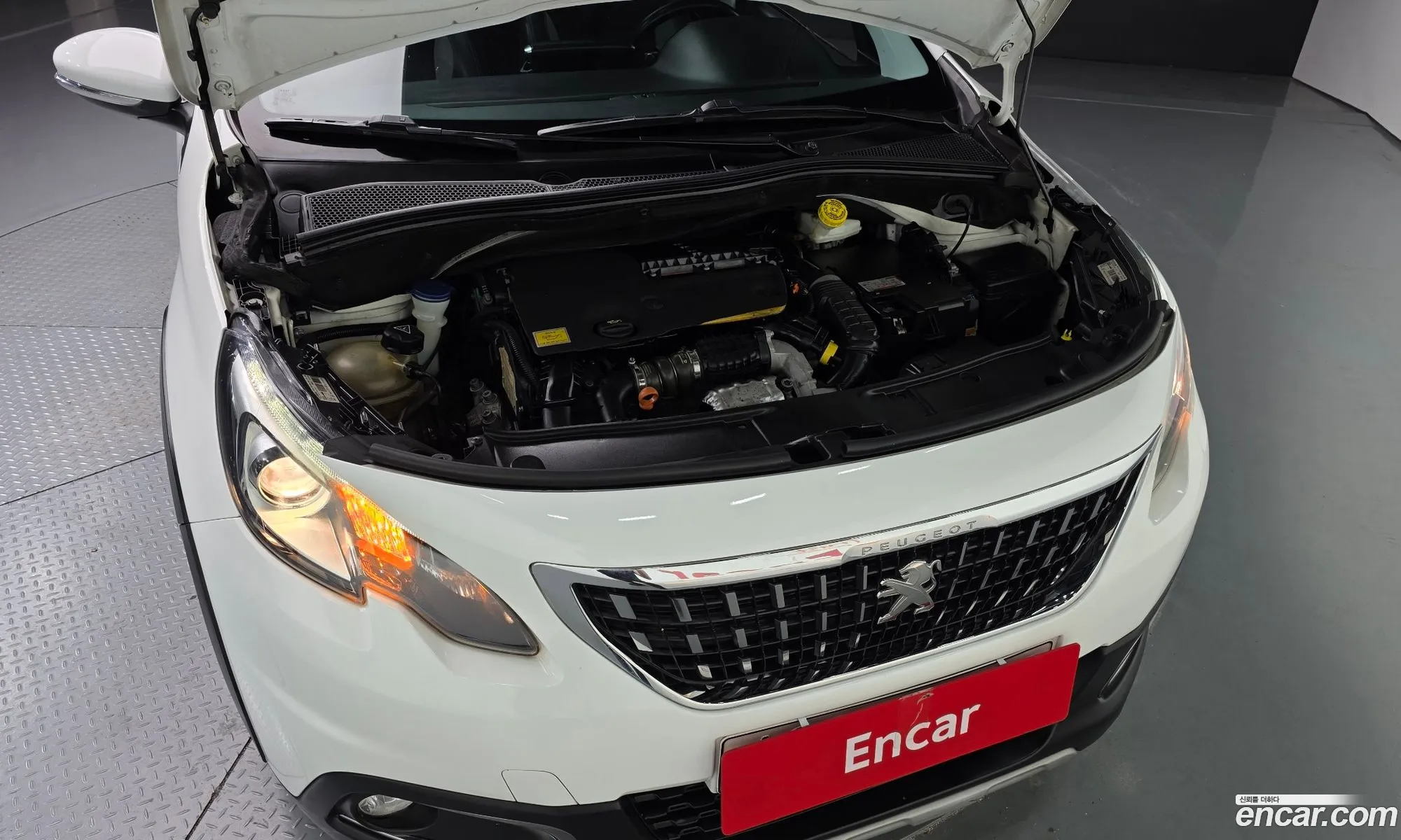 Peugeot 2008 2017 VF3CUBHYMHY002953 — 11