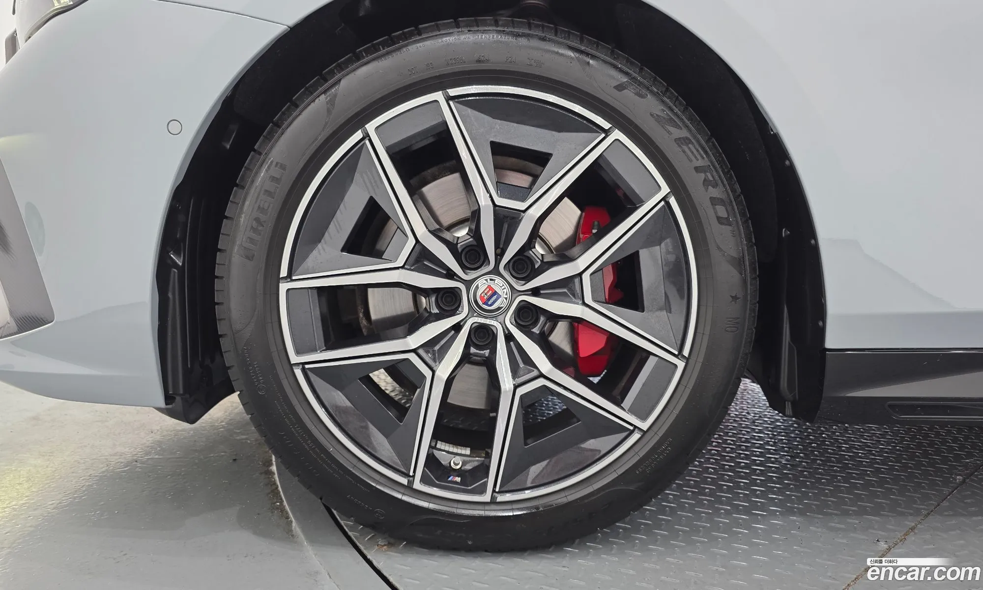 BMW 5 Series 2024 WBA21FJ02SCT27408 — 20