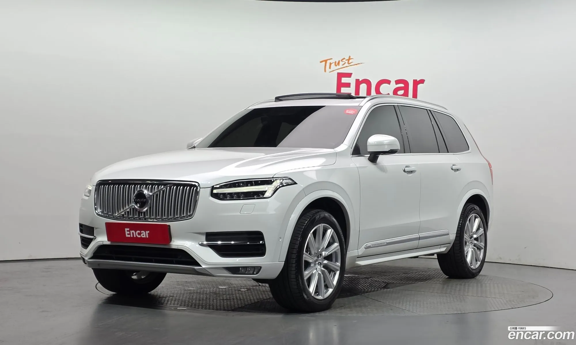 Volvo XC90 2016 YV1LFA22CH1122139 — 16