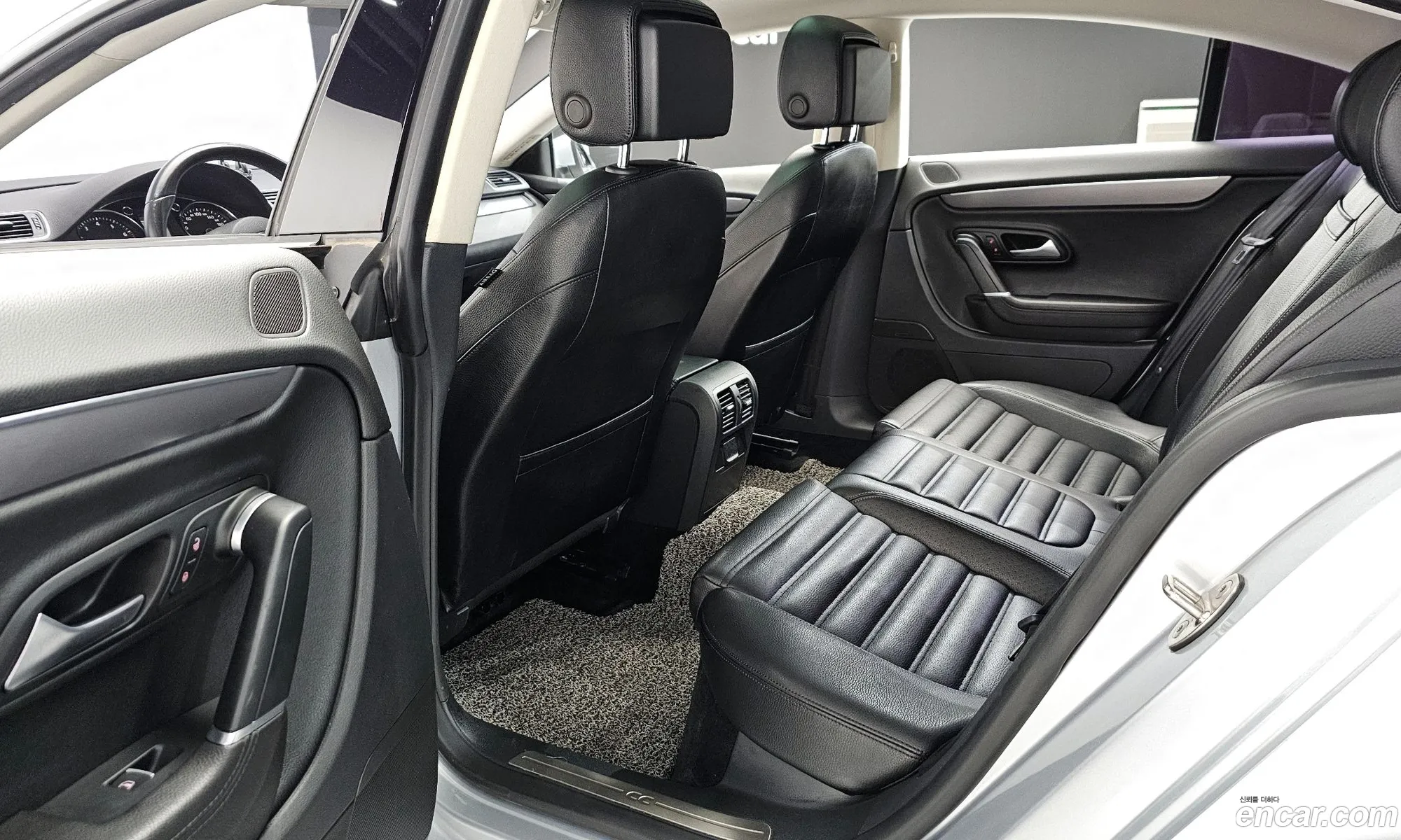 Volkswagen CC 2012 WVWZZZ3CZCE705937 — 2