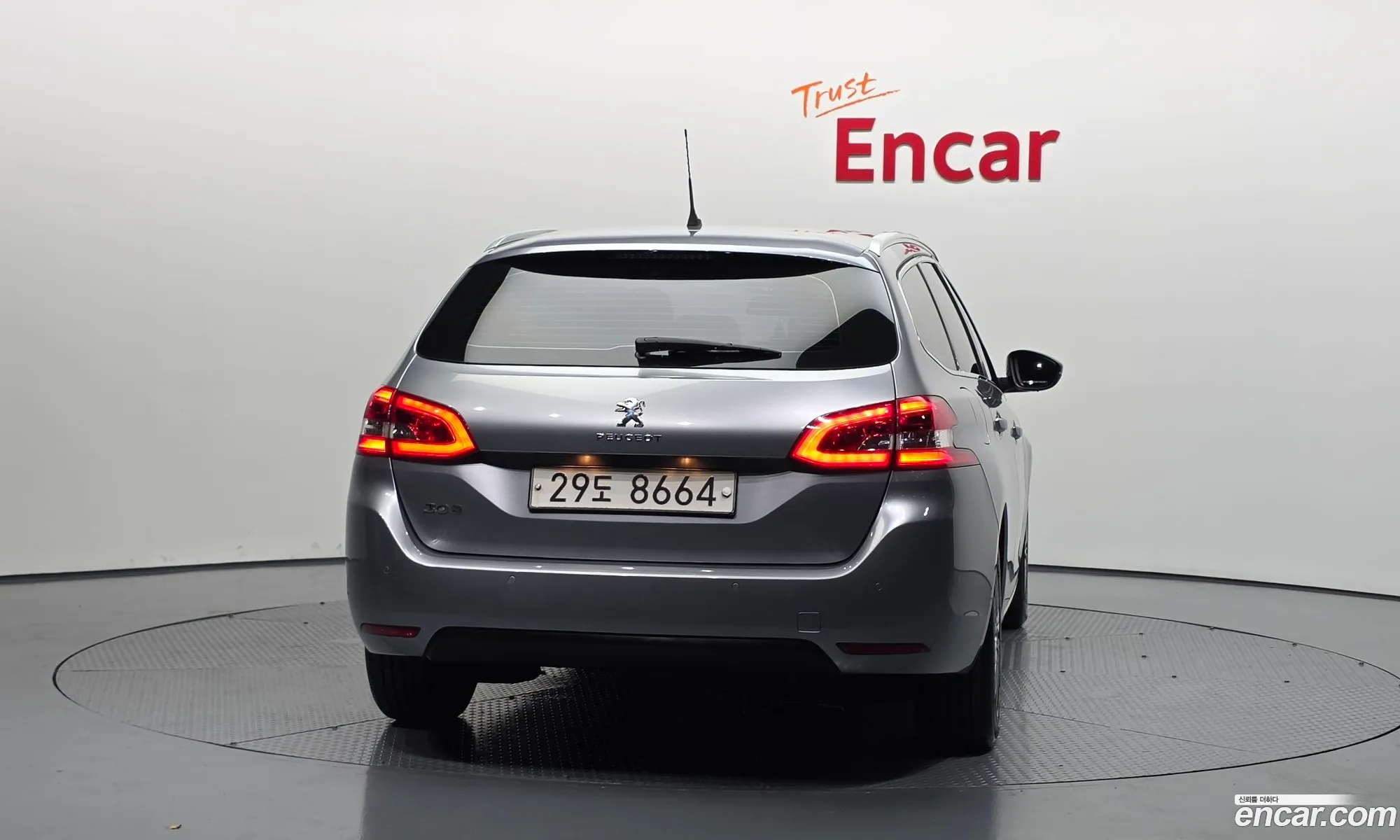 Peugeot 308 SW 2018 VF3LCBHZWJS001033 — 6