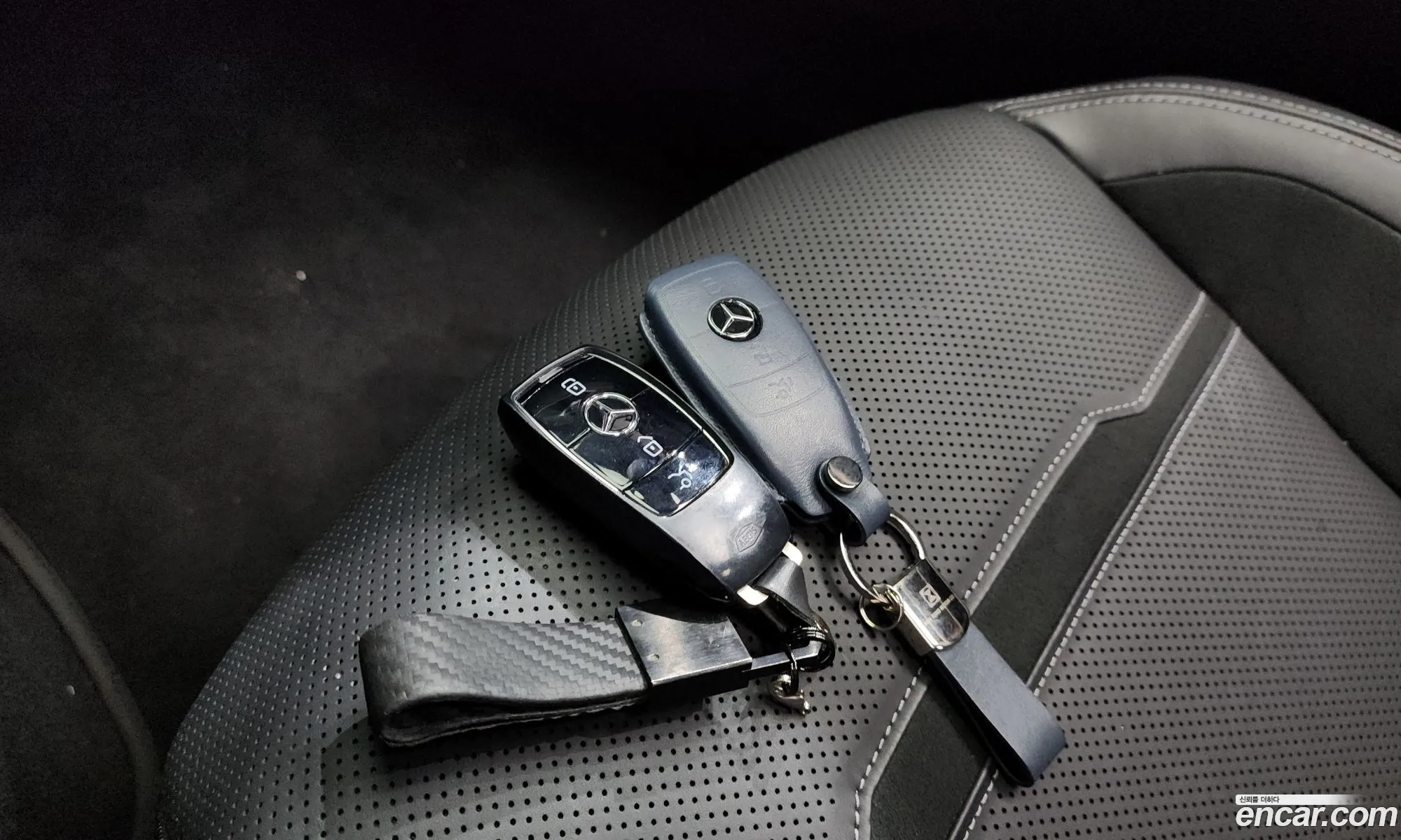 Mercedes-Benz AMG GT 2021 — 26