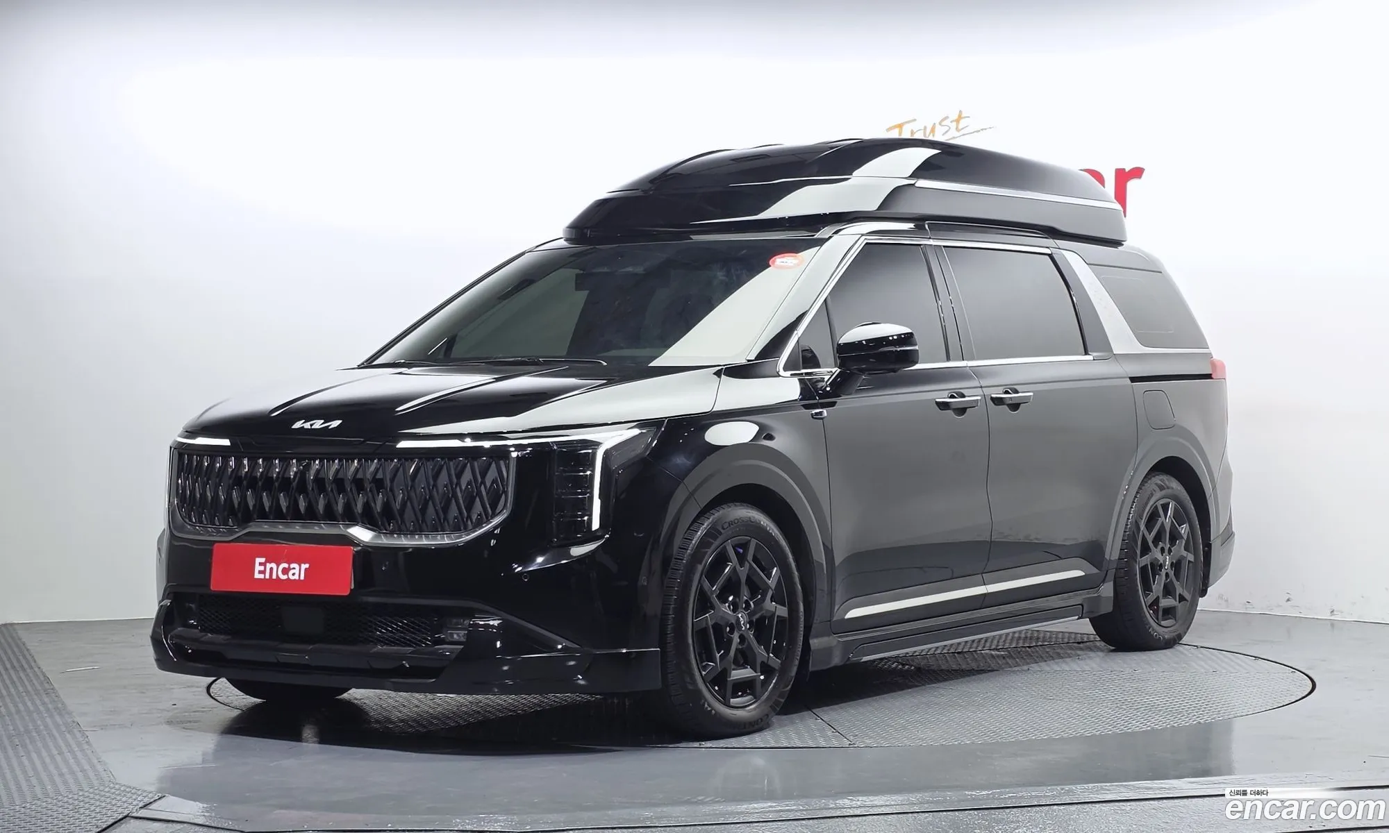 Kia Carnival 2024 — 3
