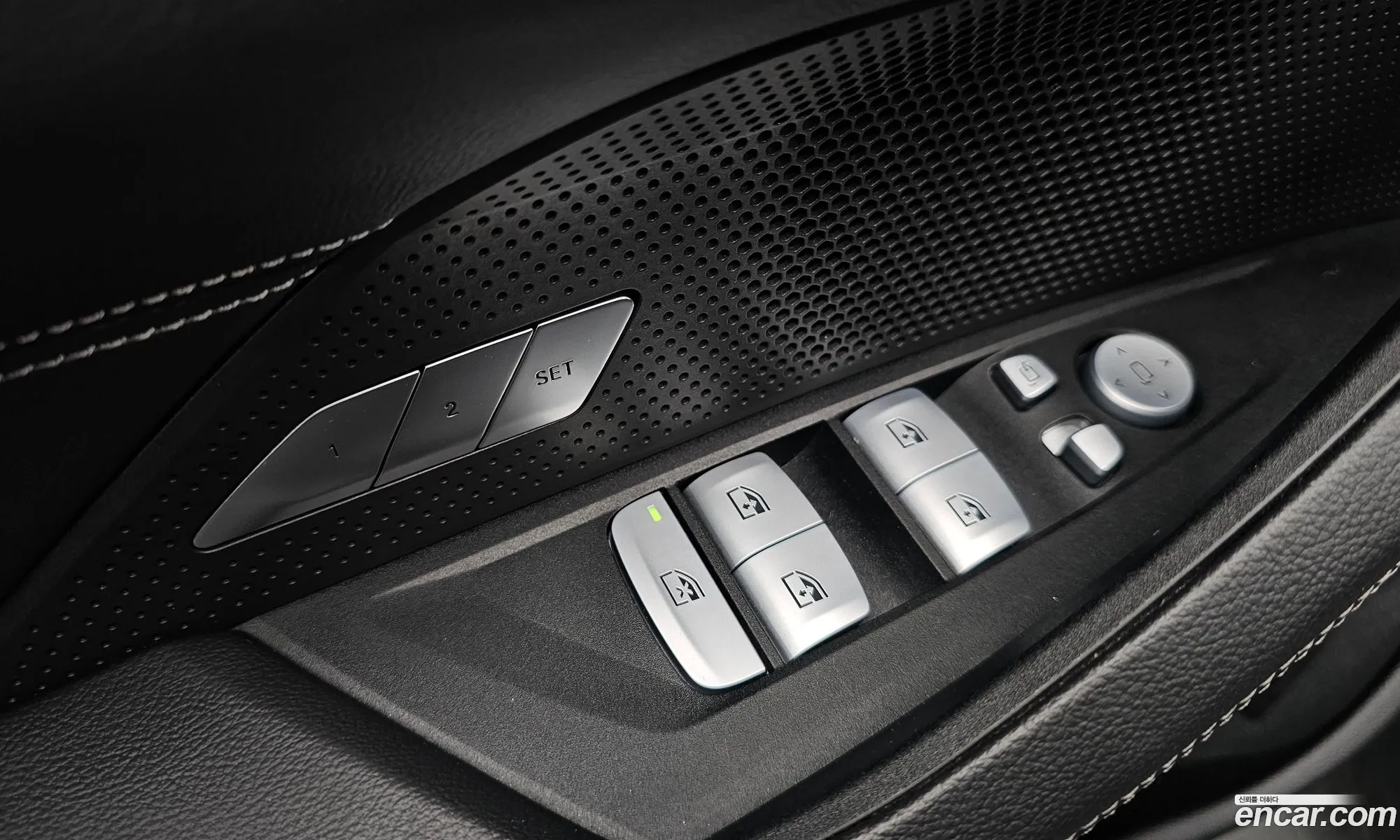 BMW 4 Series 2025 — 34