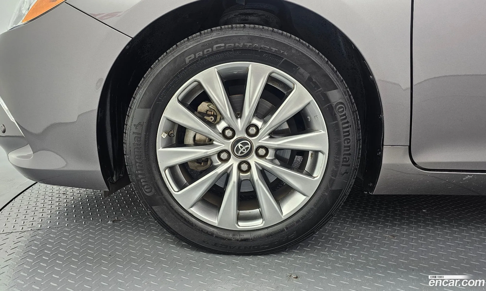 Toyota Camry 2017 4T1BF1FK2HU797793 — 16