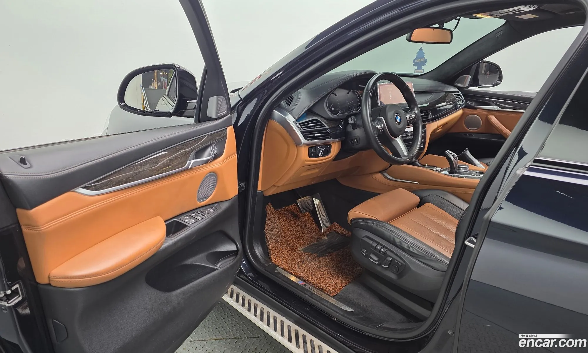 BMW X6 2017 — 11