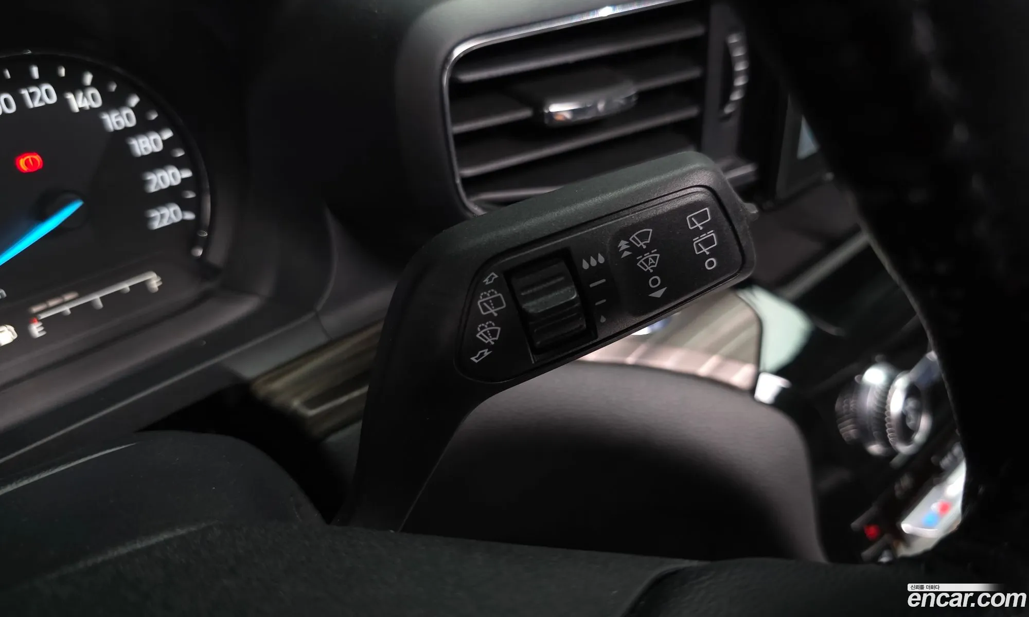 Ford Explorer 6th Gen 2021 1FMSK8FH4MGC03173 — 13