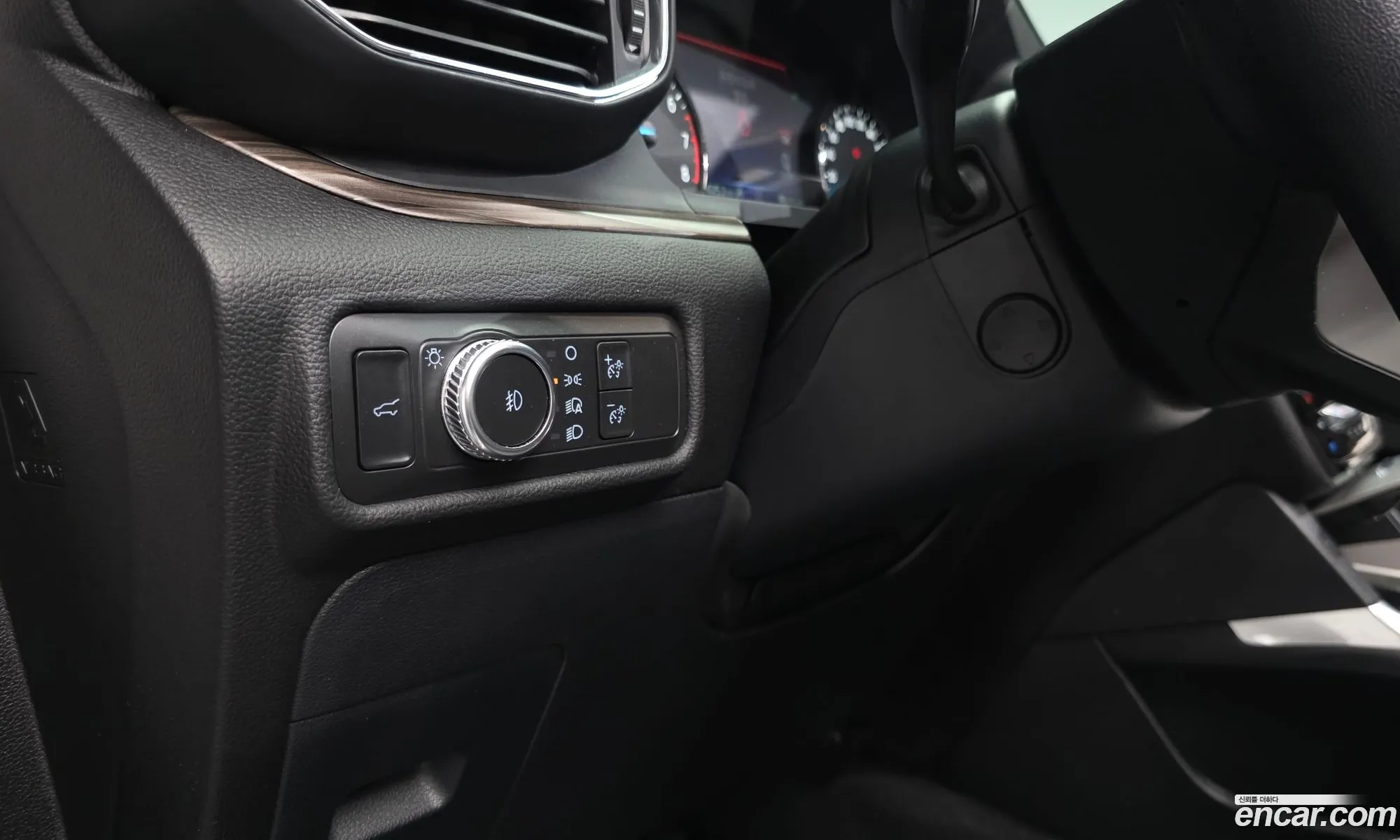 Ford Explorer 6th Gen 2021 1FMSK8FH4MGC03173 — 28