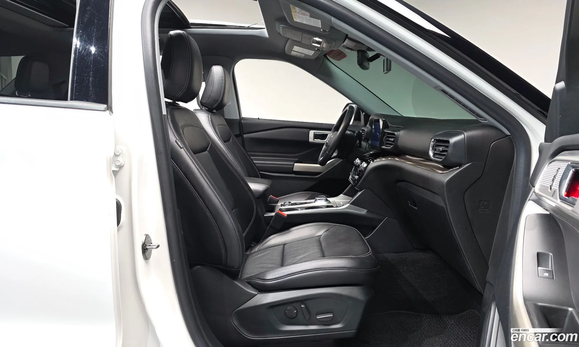 Ford Explorer 6th Gen 2021 1FMSK8FH4MGC03173 — 15