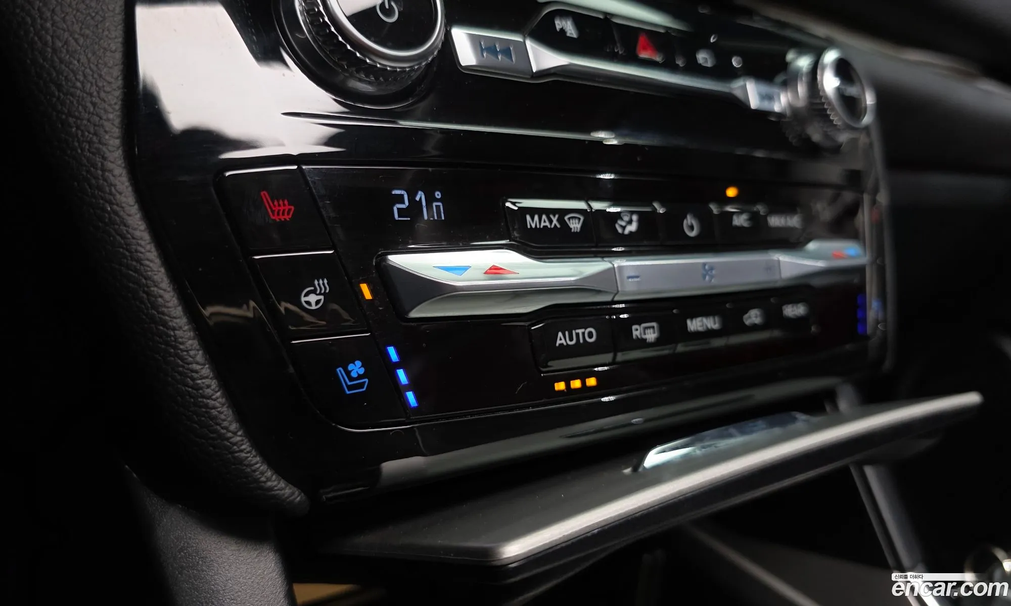 Ford Explorer 6th Gen 2021 1FMSK8FH4MGC03173 — 8
