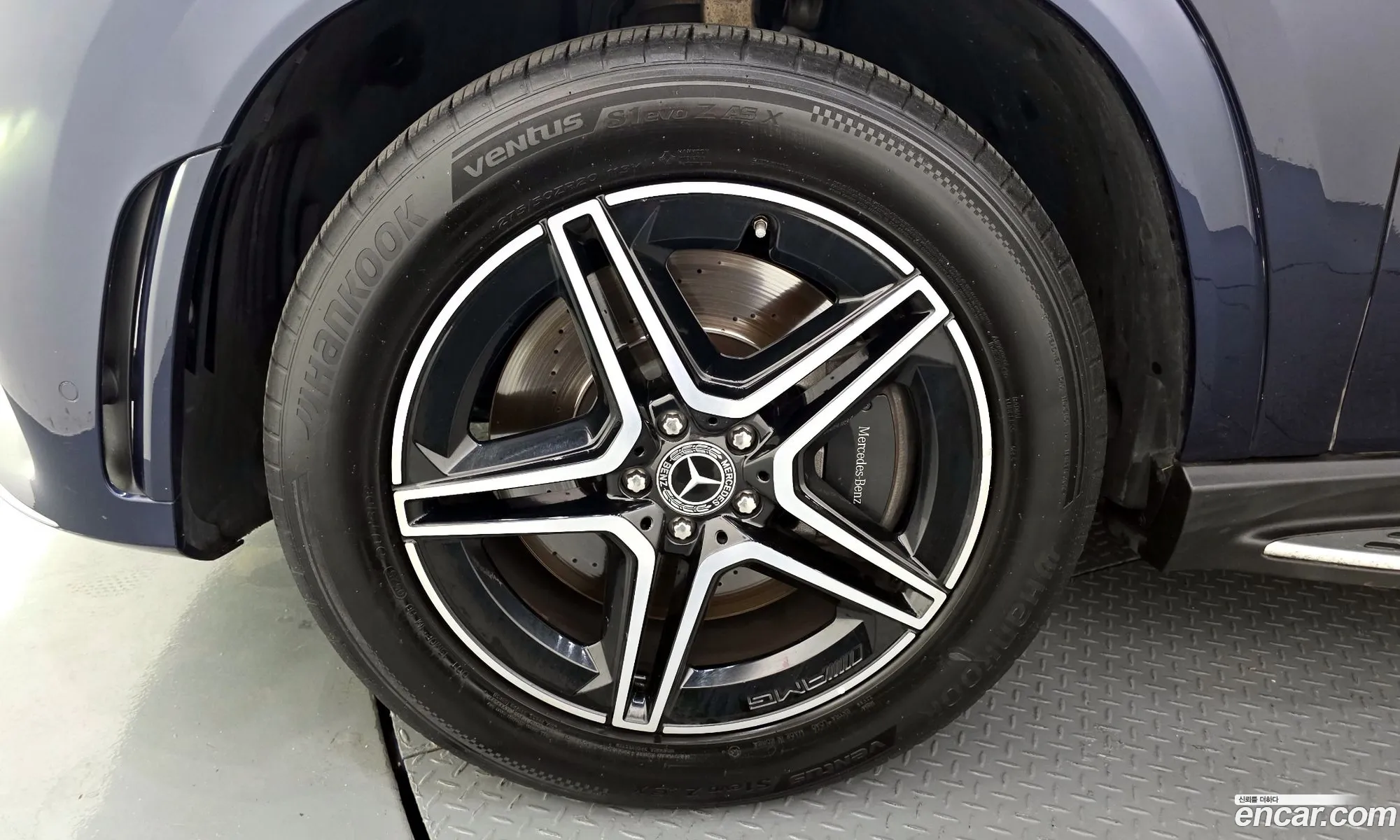 Mercedes-Benz GLE-Class W167 2021 — 16