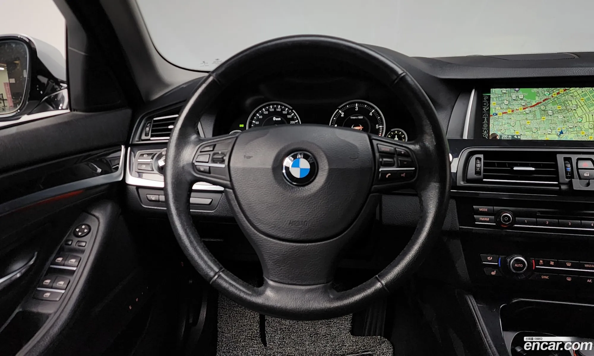 BMW 5 Series 2015 WBA5E7109GG156423 — 9