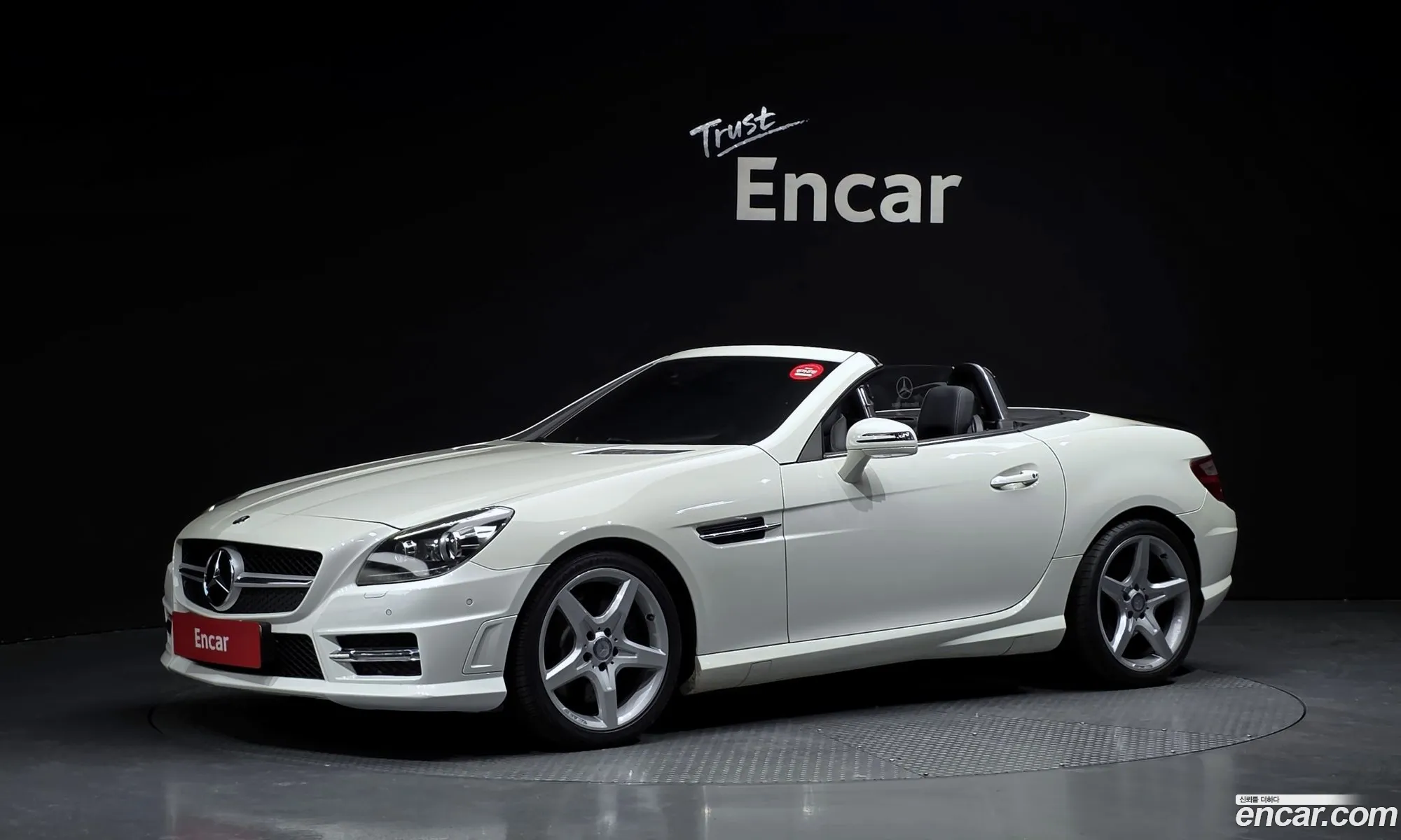 Mercedes-Benz SLK-Class 2013 WDDPK4JA6DF066536 — 18
