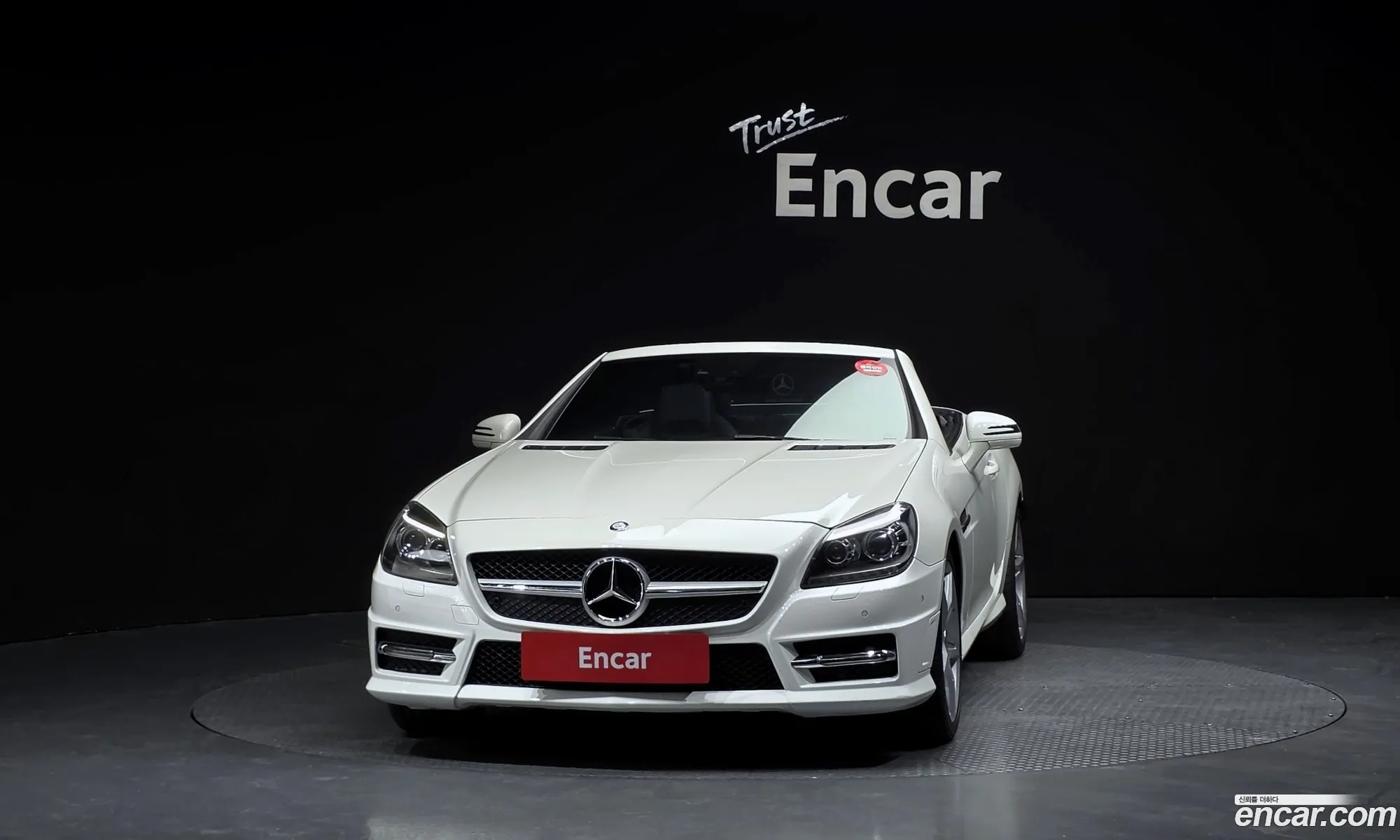 Mercedes-Benz SLK-Class 2013 WDDPK4JA6DF066536 — 19