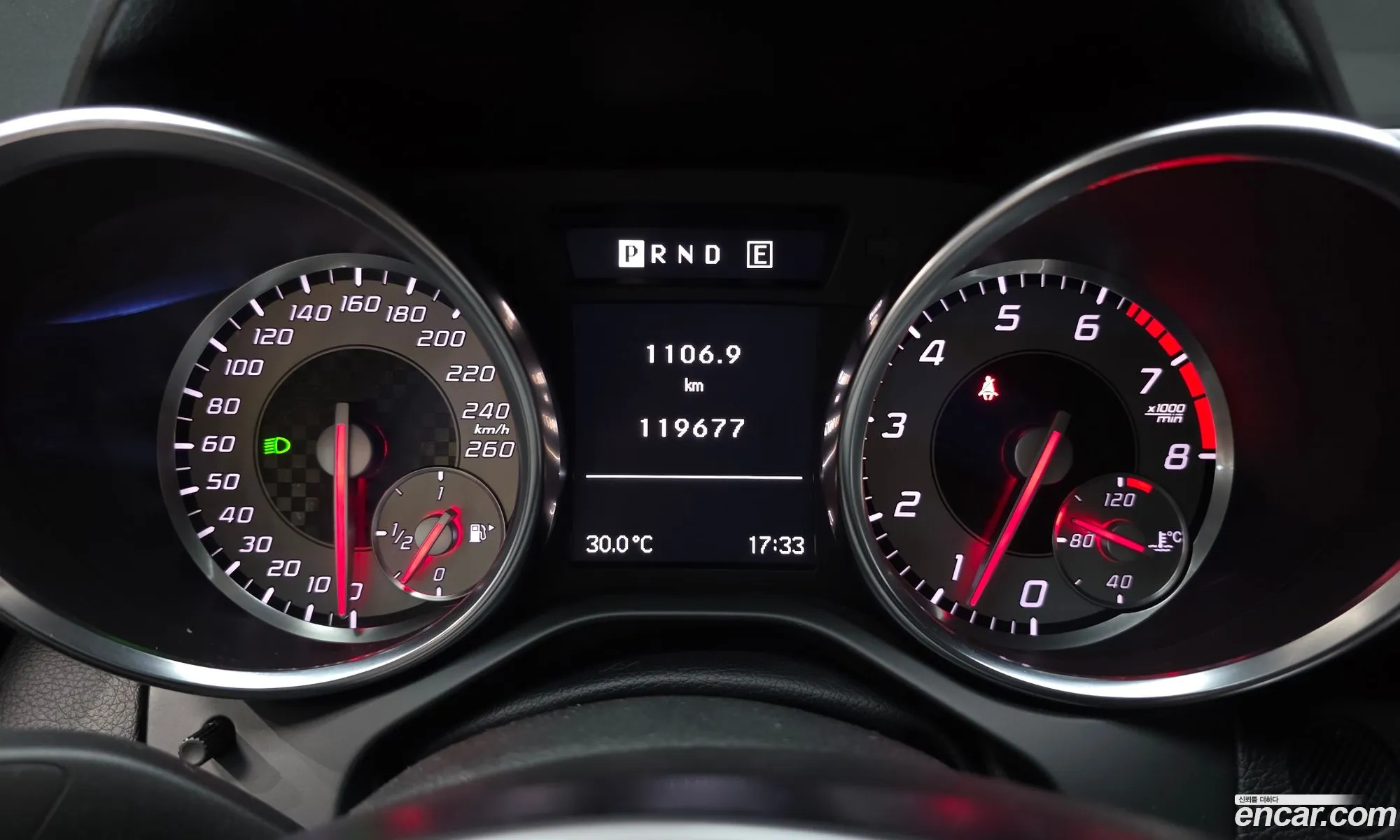 Mercedes-Benz SLK-Class 2013 WDDPK4JA6DF066536 — 9
