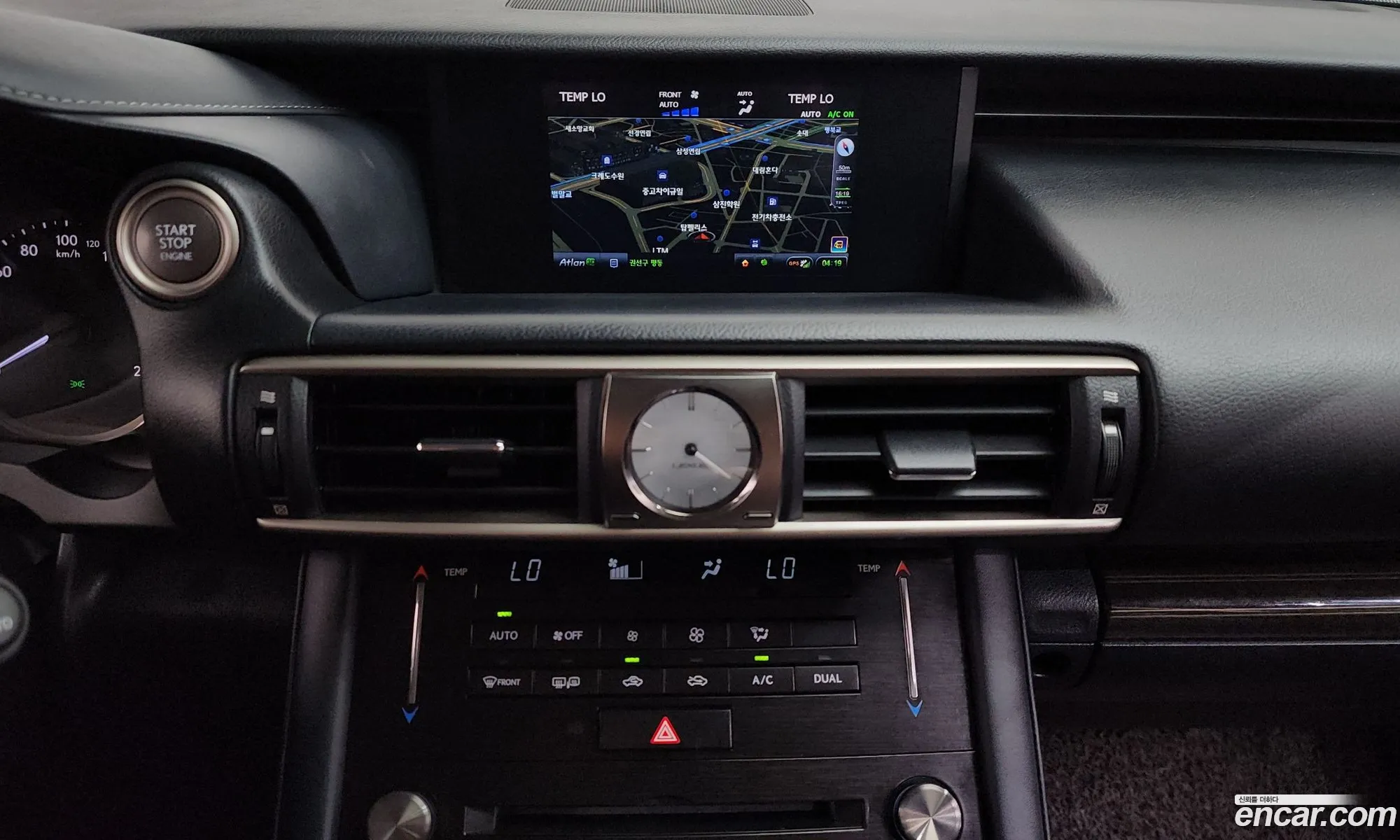 Lexus IS200t 2017 JTHBA5D24H5044949 — 3