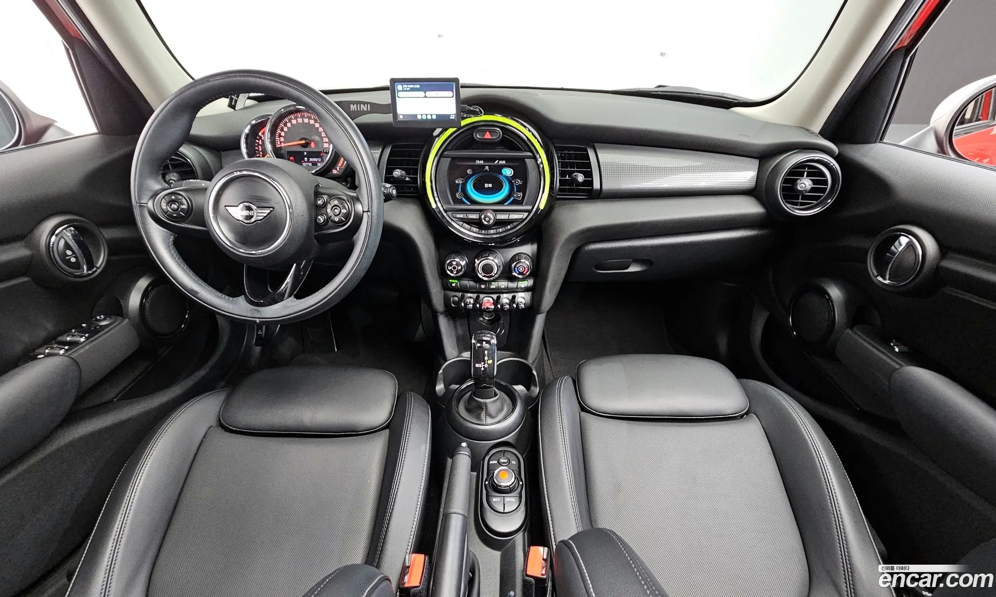 Mini Cooper D 2018 — 7