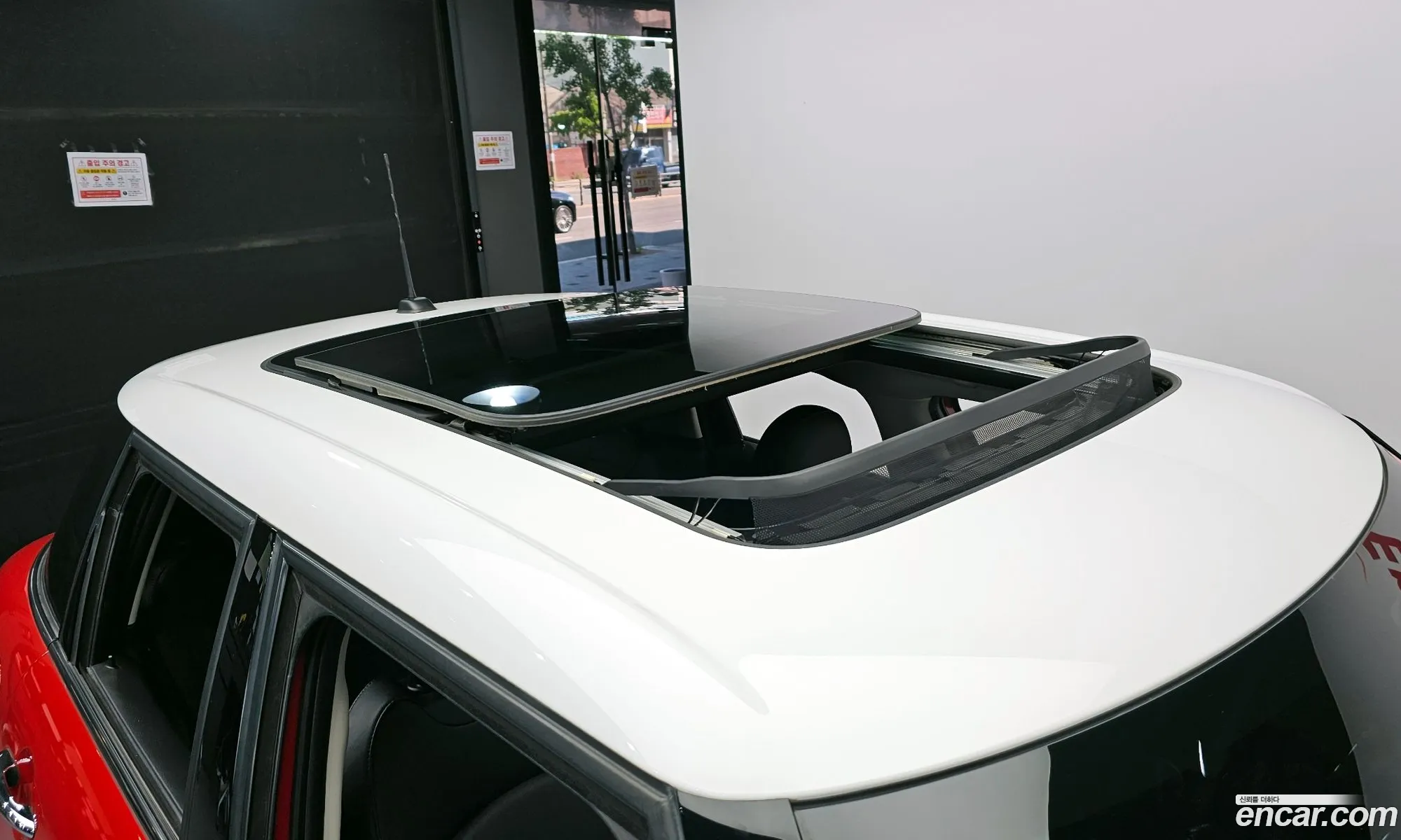 Mini Cooper D 2018 — 18