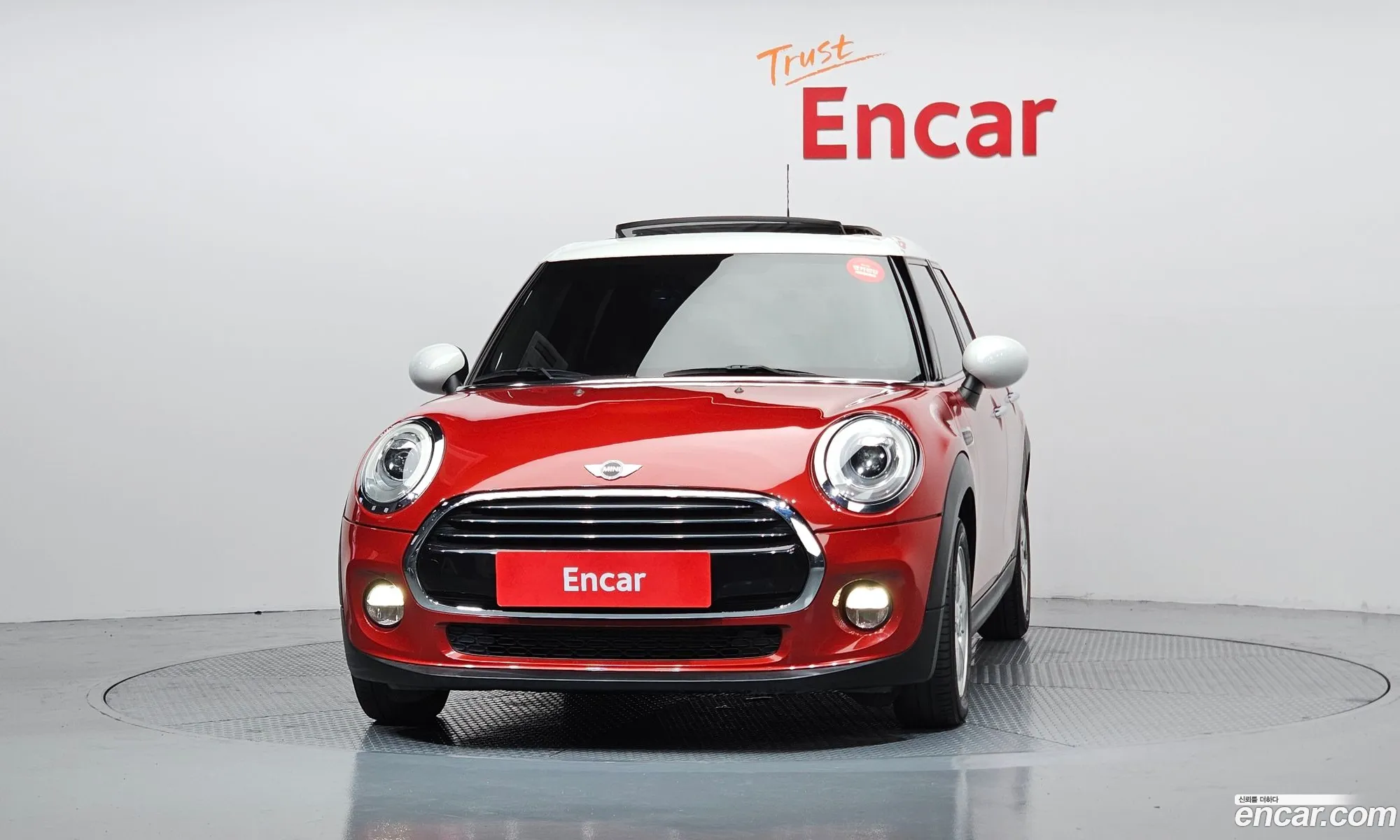 Mini Cooper D 2018 — 11
