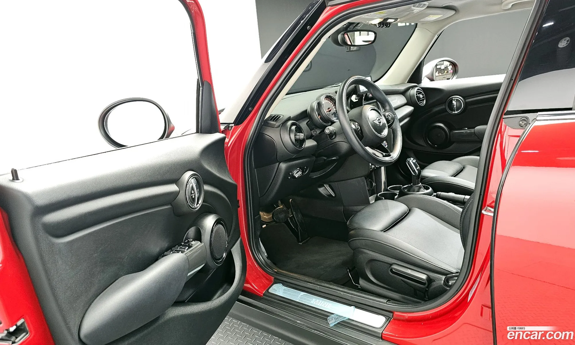Mini Cooper D 2018 — 4