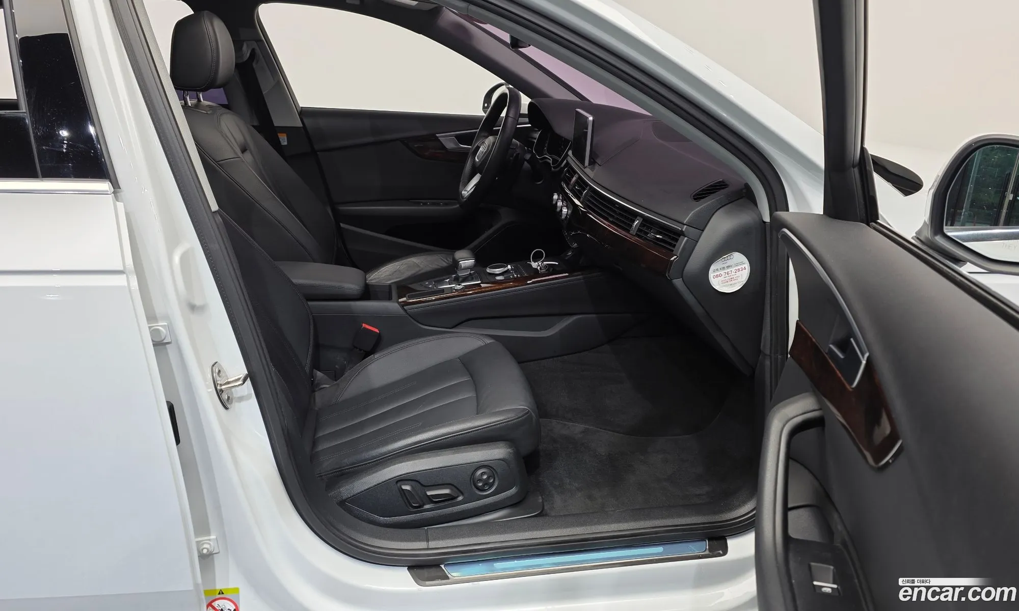 Audi A4 2016 WAUZZZF48GA072383 — 5