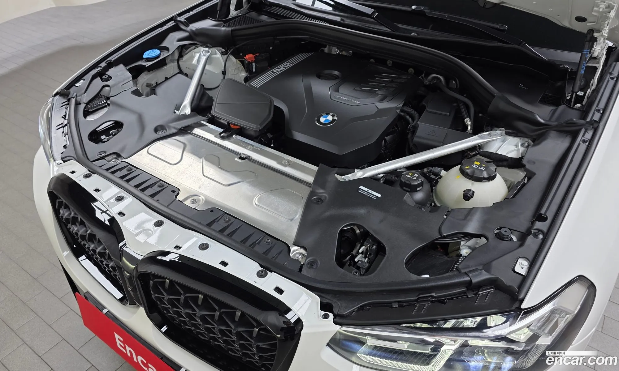 BMW X4 2025 WBA21DT05S9039445 — 19