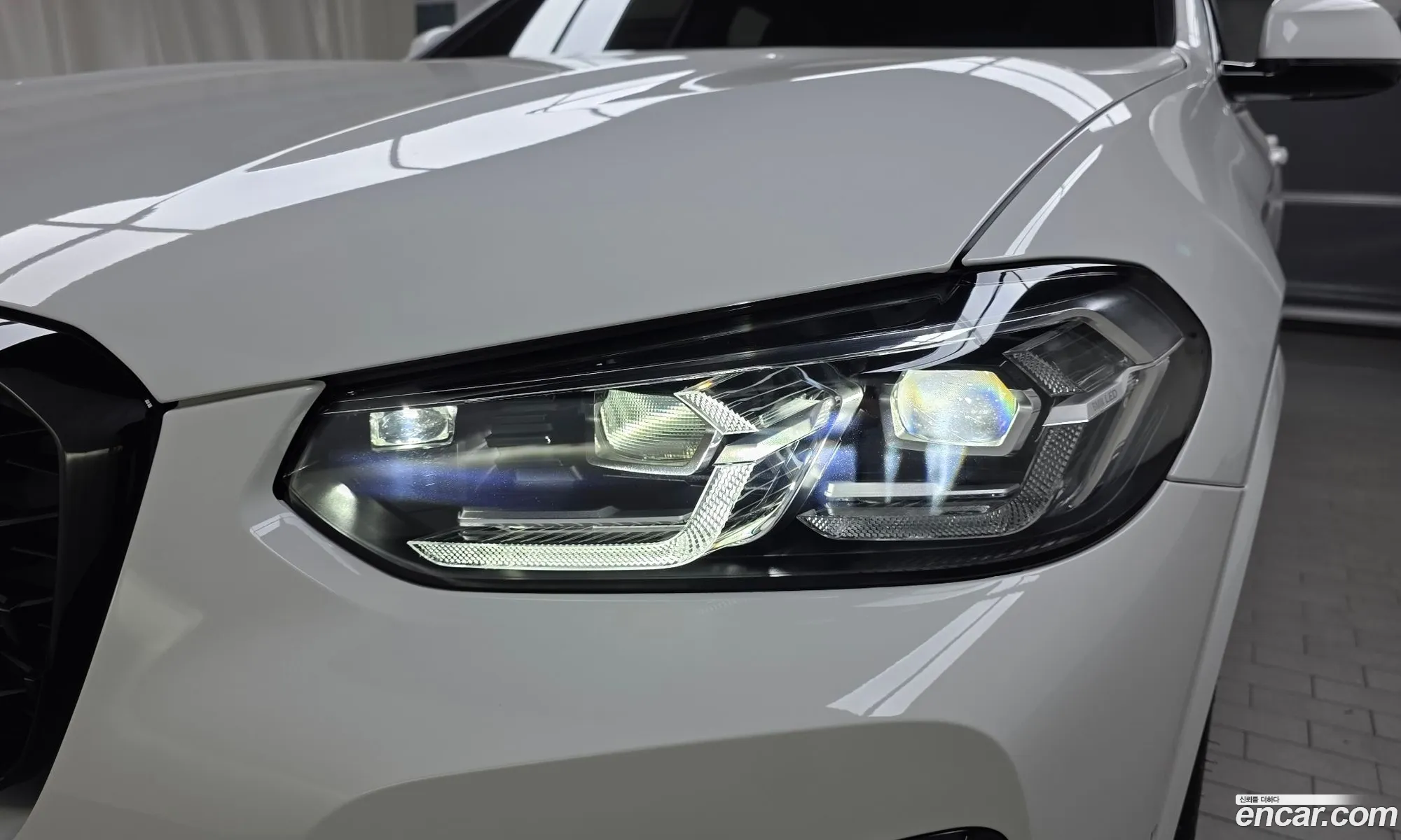 BMW X4 2025 WBA21DT05S9039445 — 31