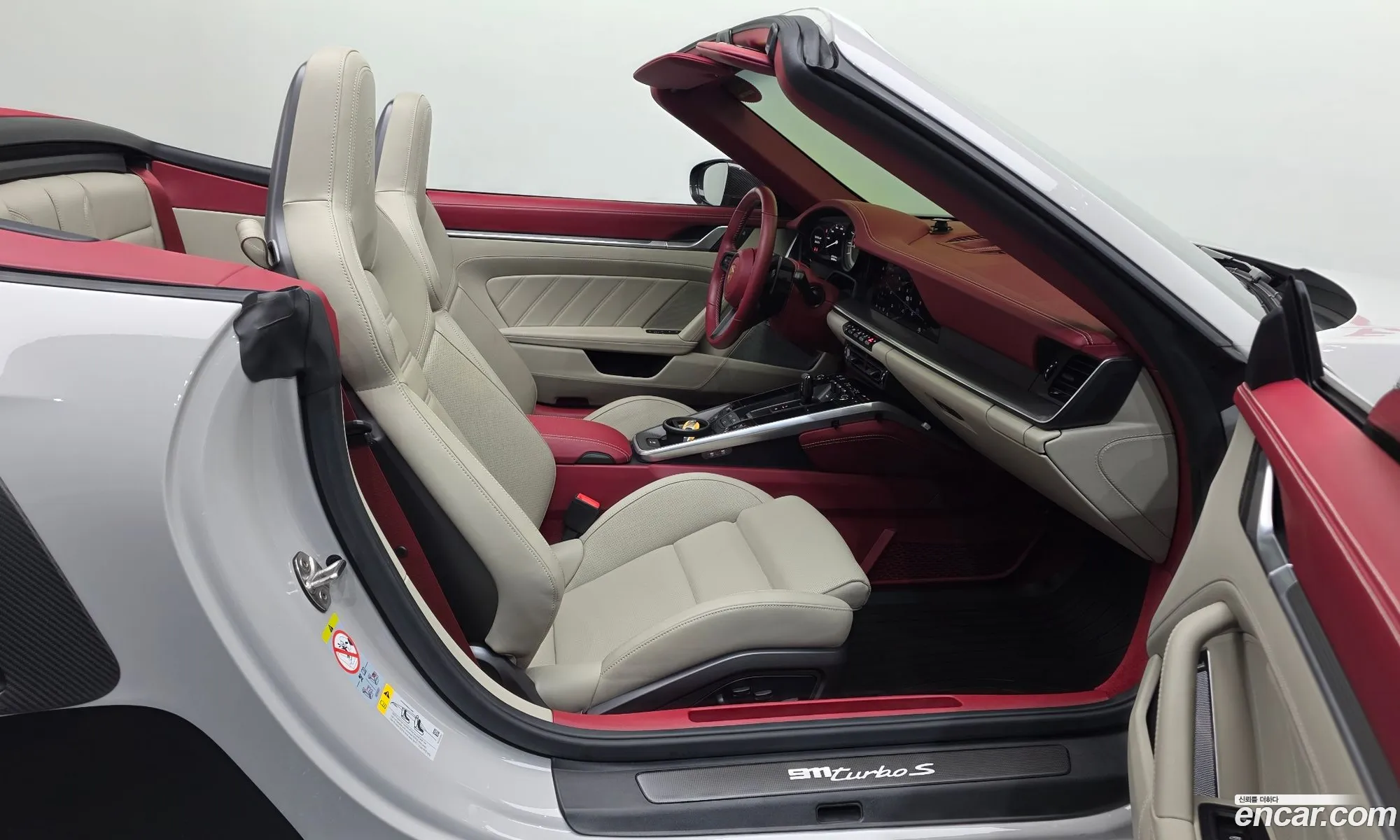 Porsche 911 2022 — 16