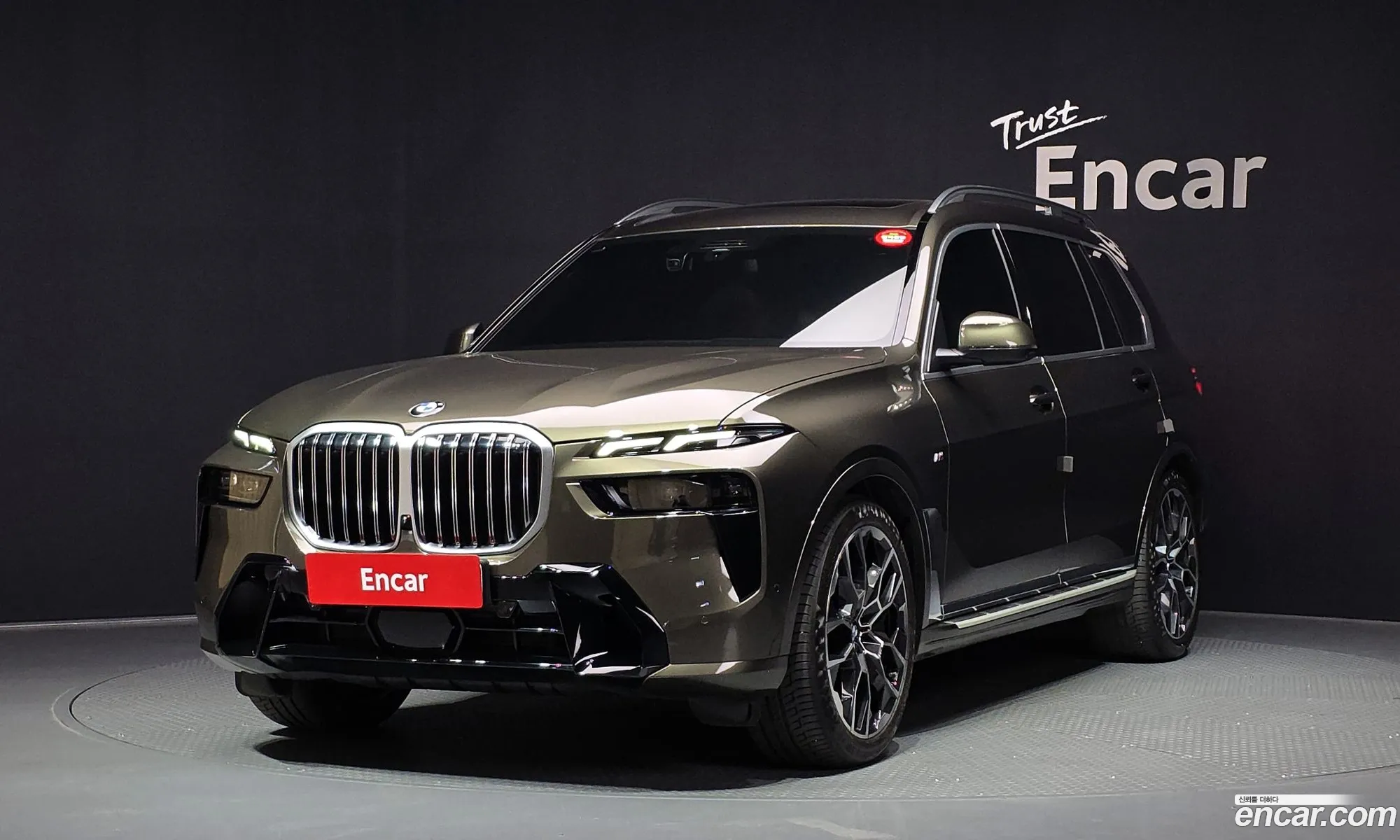 BMW X7 2025 WBA21EM05S9Y33723 — 2