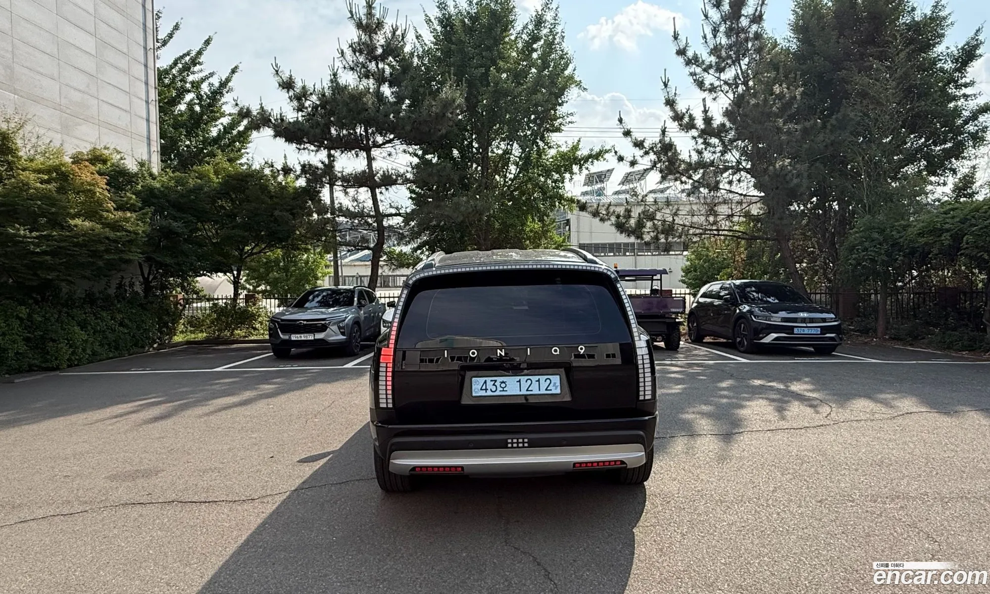 Hyundai Ioniq 9 2026 — 3
